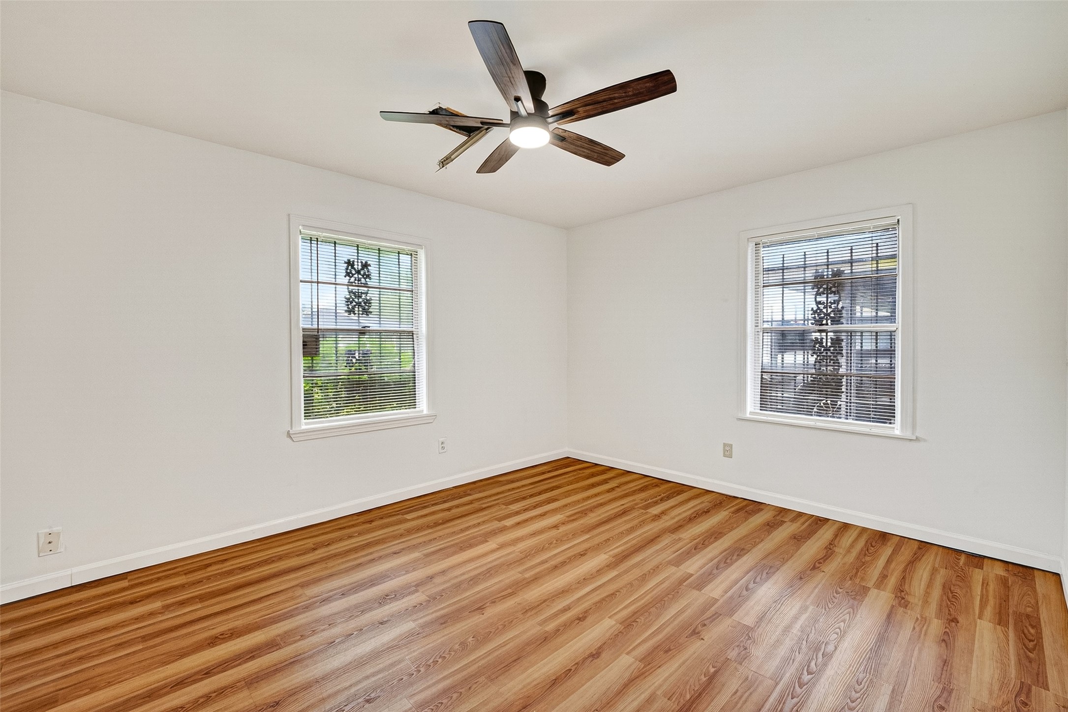 7426 Miley Street Property Photo 18