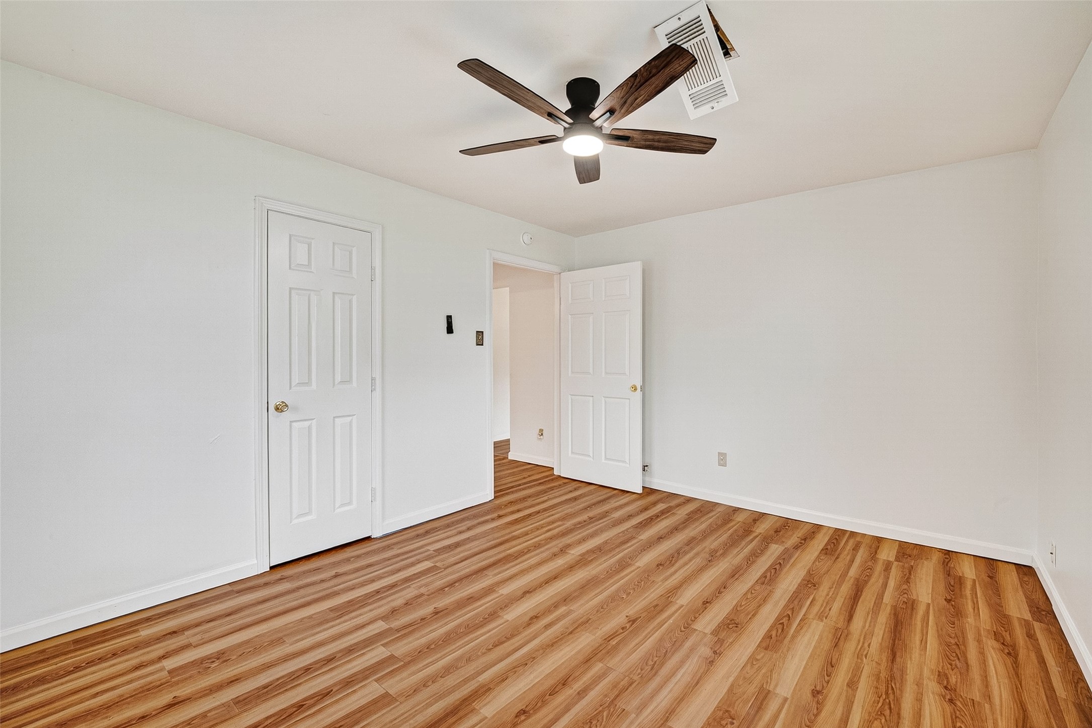 7426 Miley Street Property Photo 19