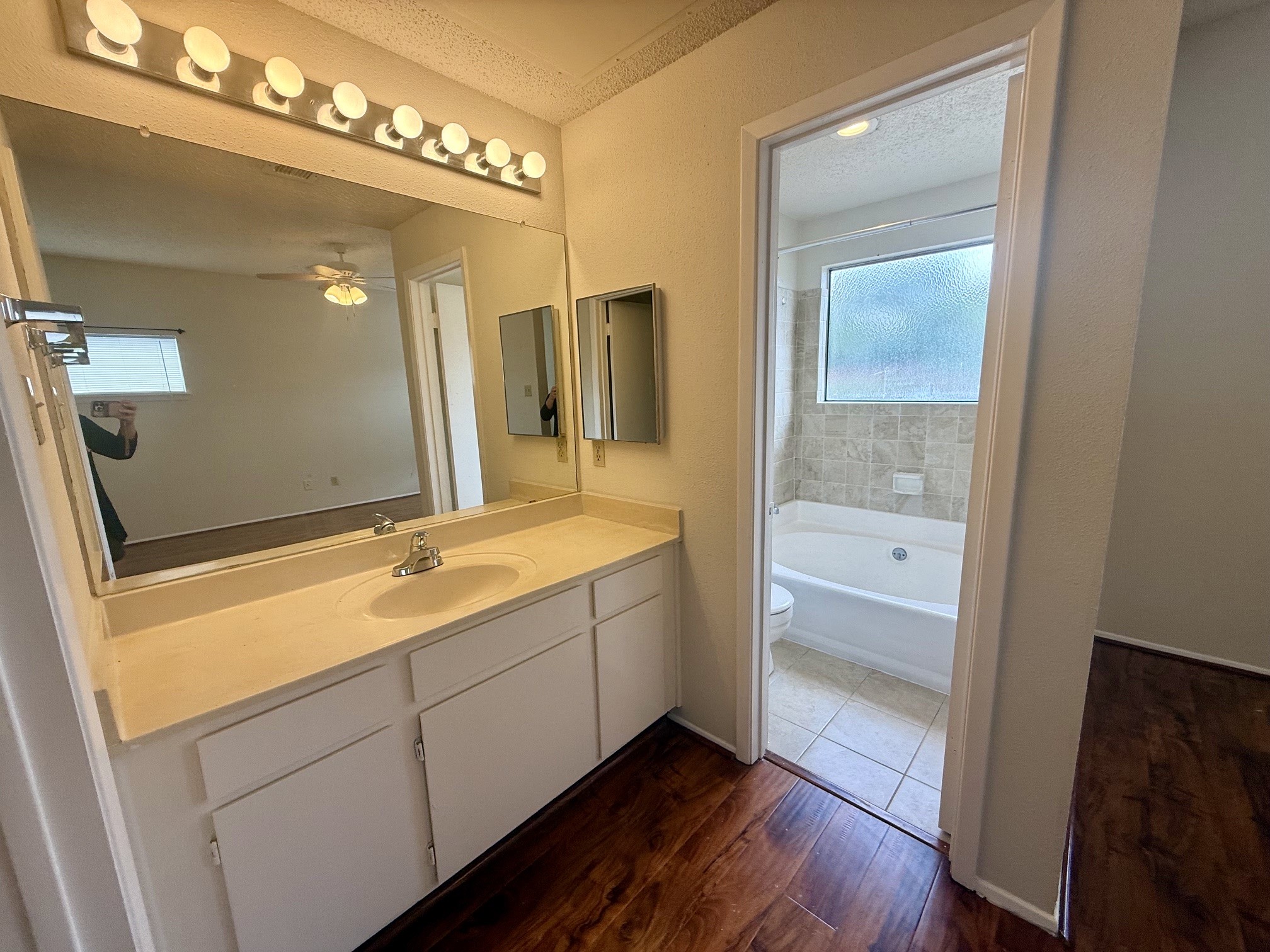 2710 Grants Lake Boulevard M2 Property Photo 6