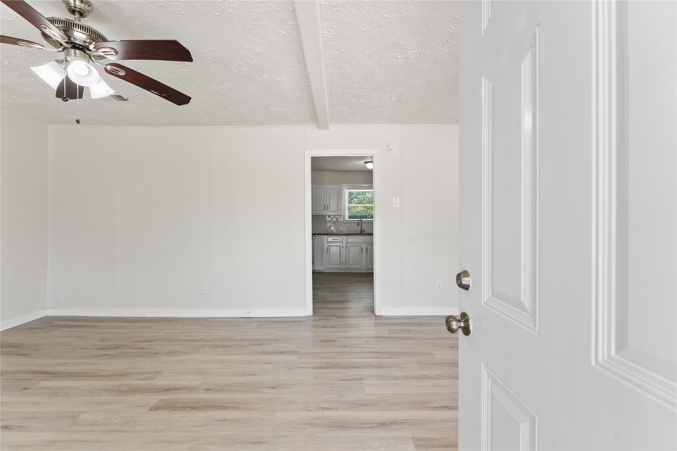 7725 St Lo Road Property Photo 7