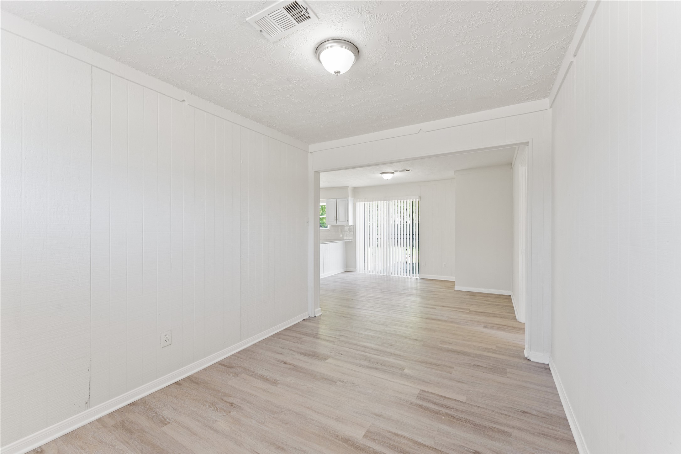 7725 St Lo Road Property Photo 17