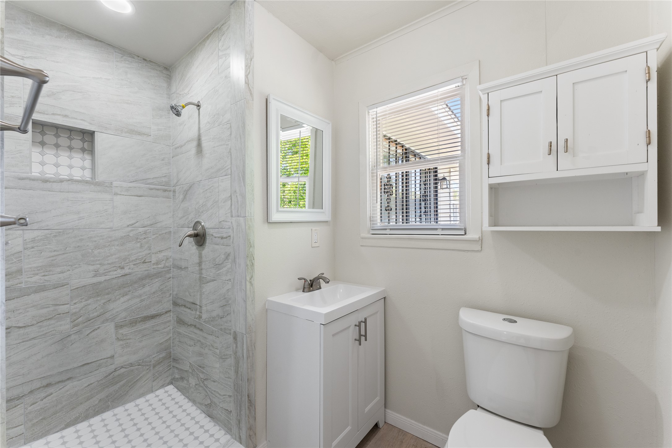 7725 St Lo Road Property Photo 24
