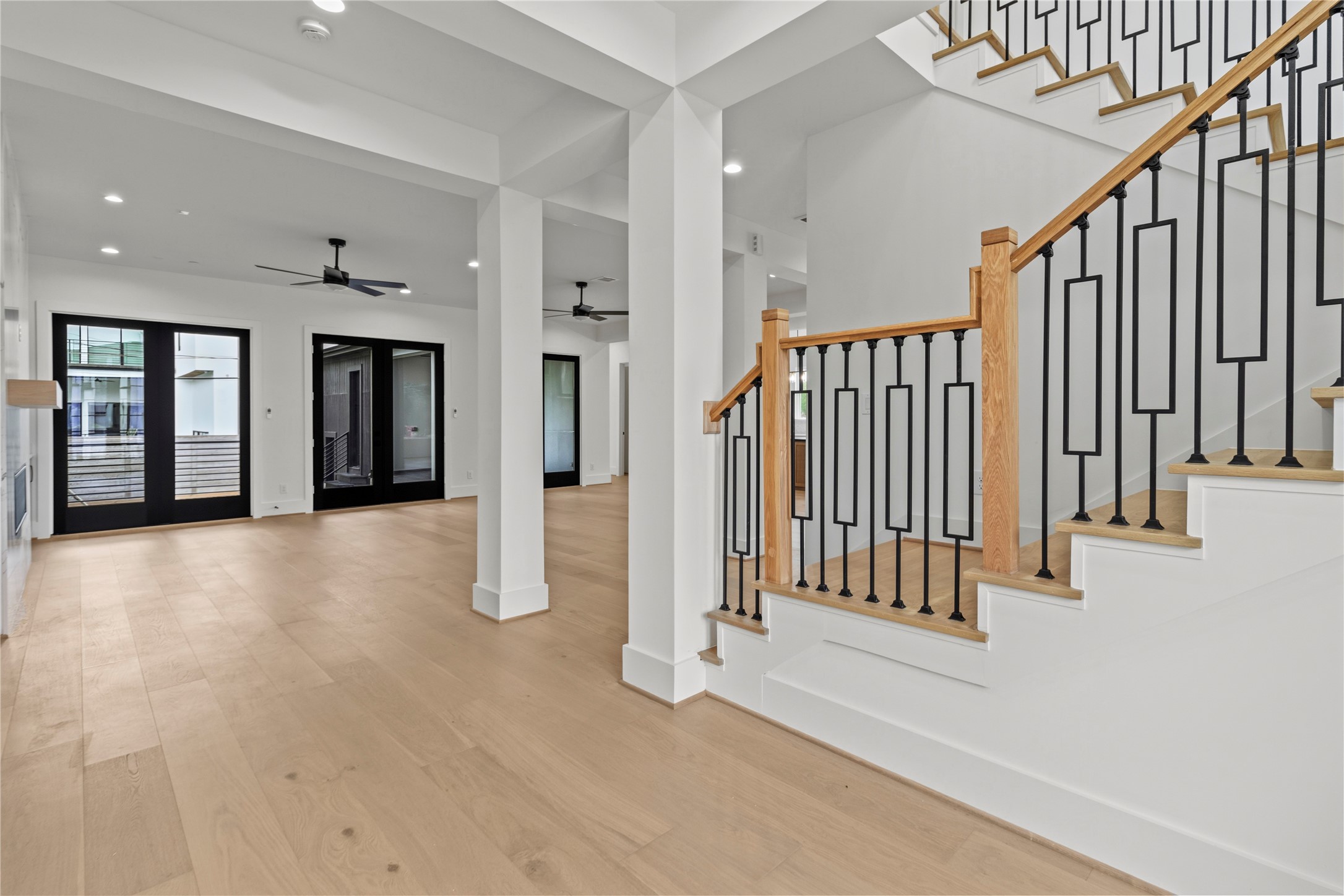 5009 Holt Street Property Photo 14