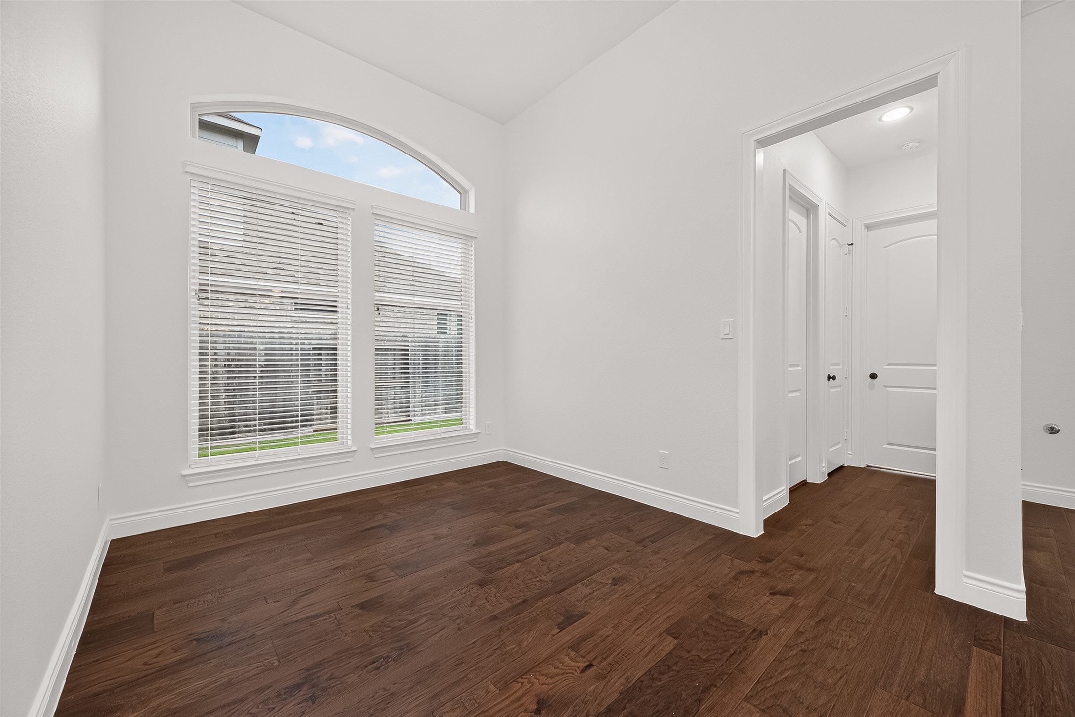 11626 Whitewave Bend Court Property Photo 14