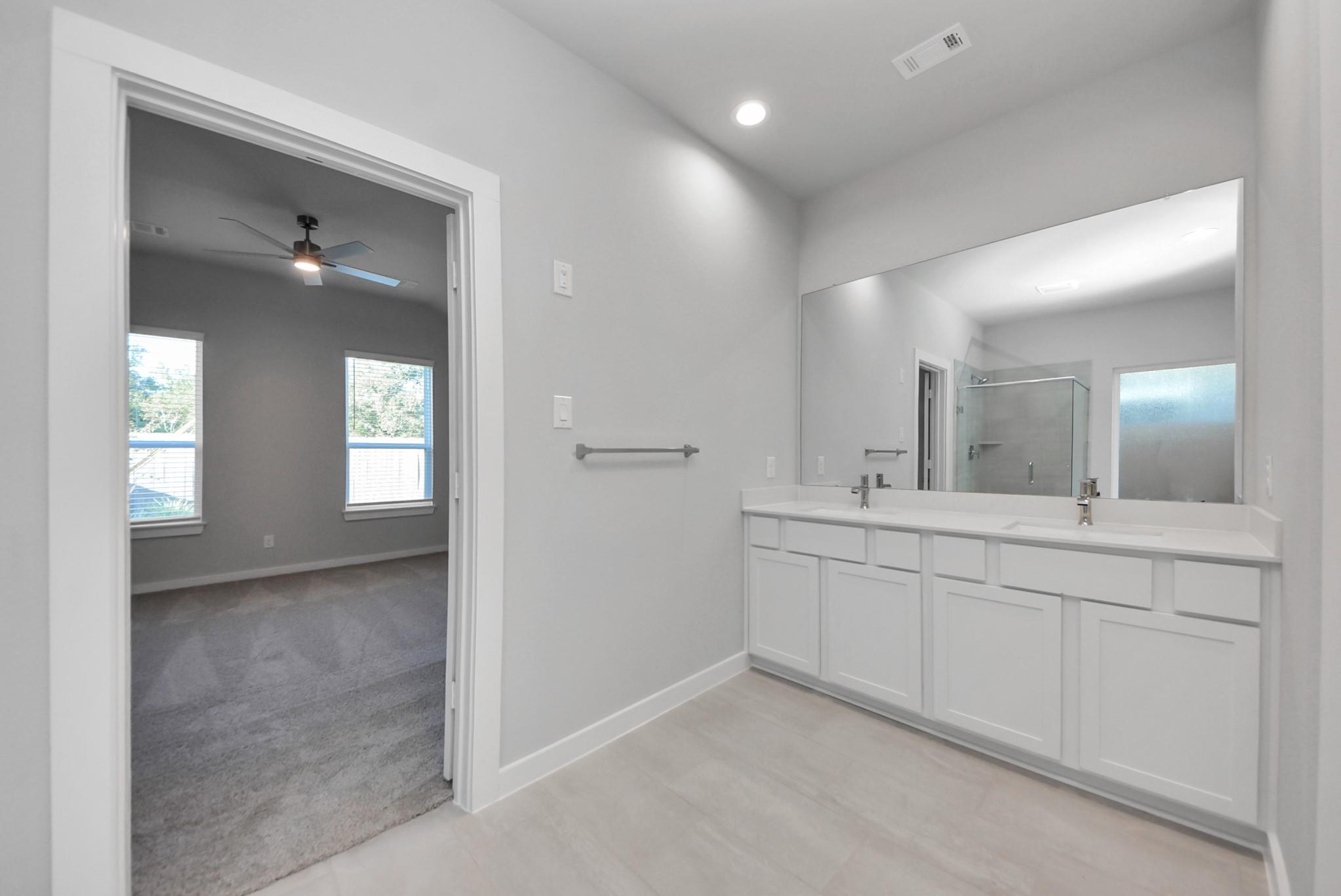 15111 Statice Trail, Houston Tx 77044 Property Photo 28