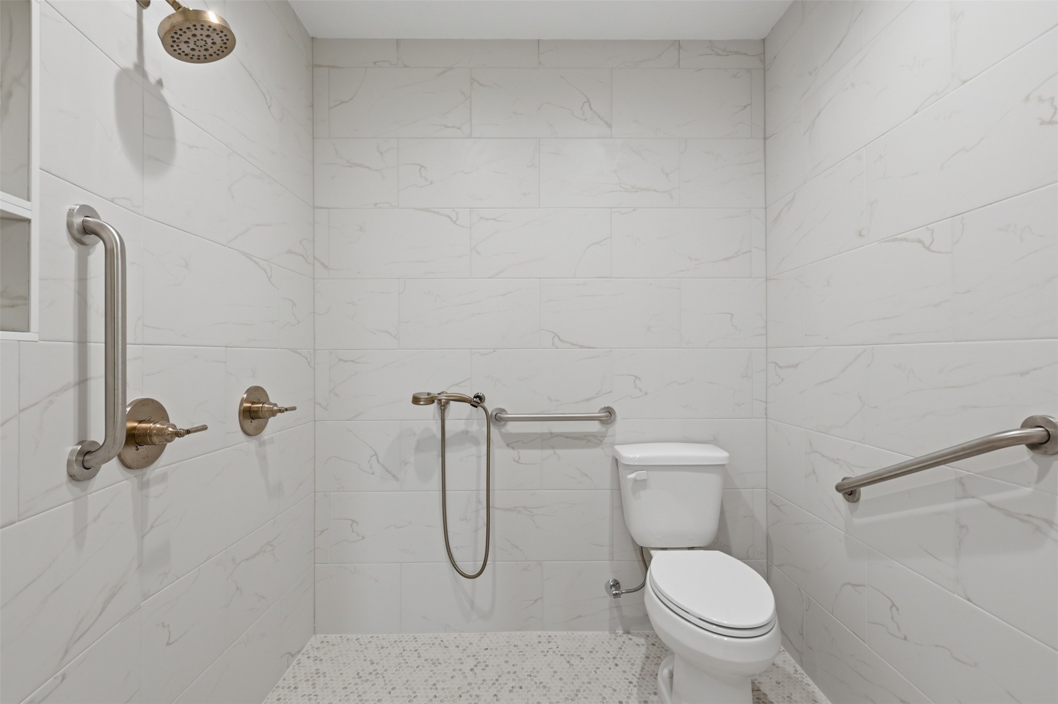 4124 Fm 149 Road W Property Photo 19