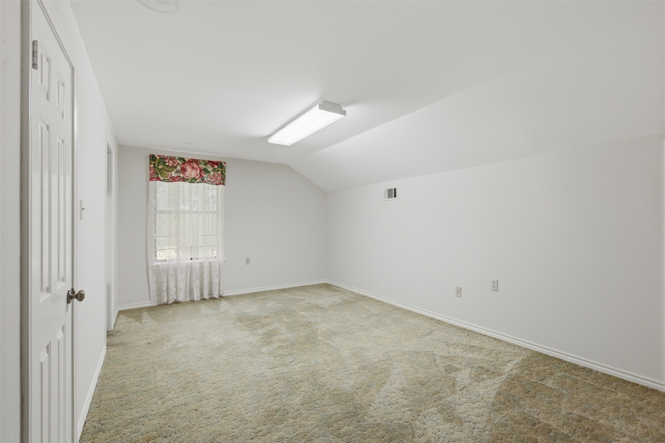 4124 Fm 149 Road W Property Photo 24