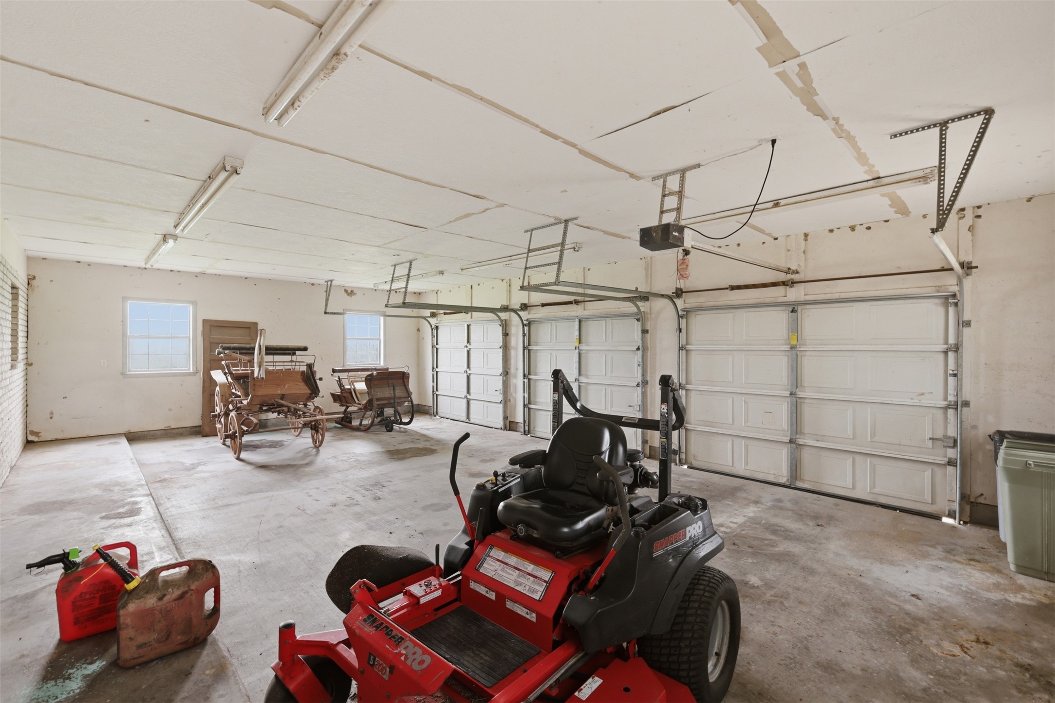 4124 Fm 149 Road W Property Photo 29