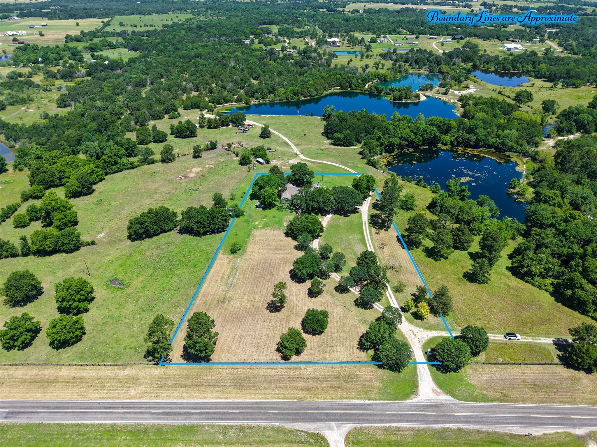 4124 Fm 149 Road W Property Photo 32