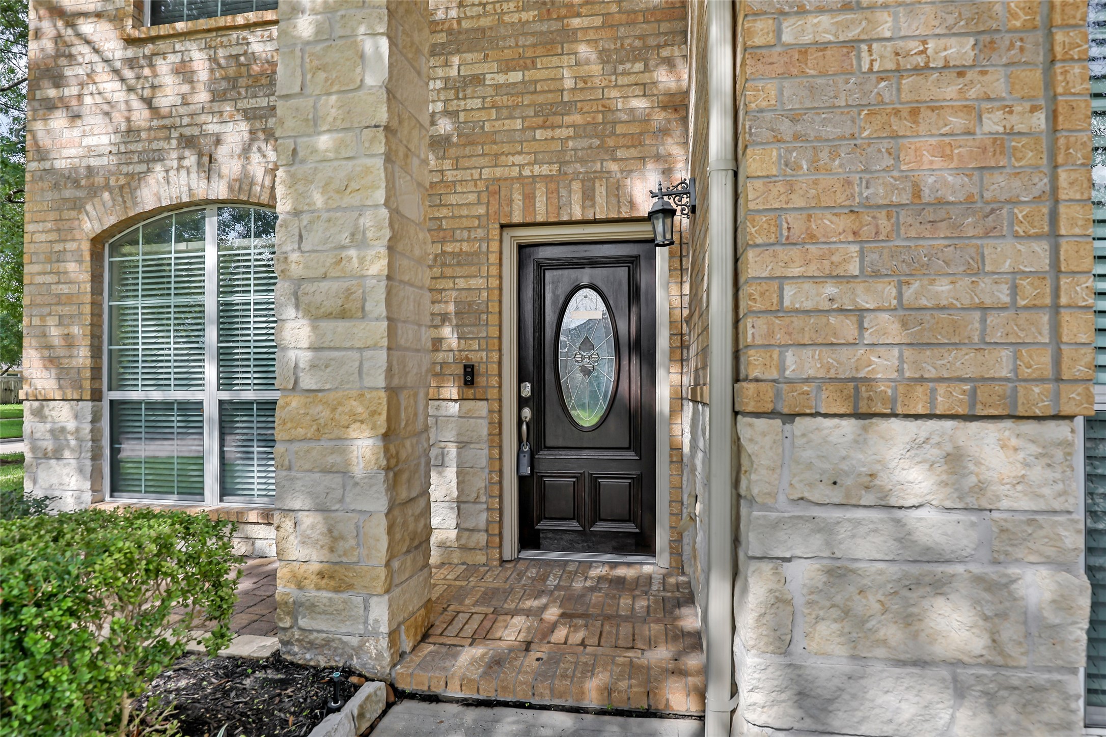 26032 Royal Emerald Lane Property Photo 8