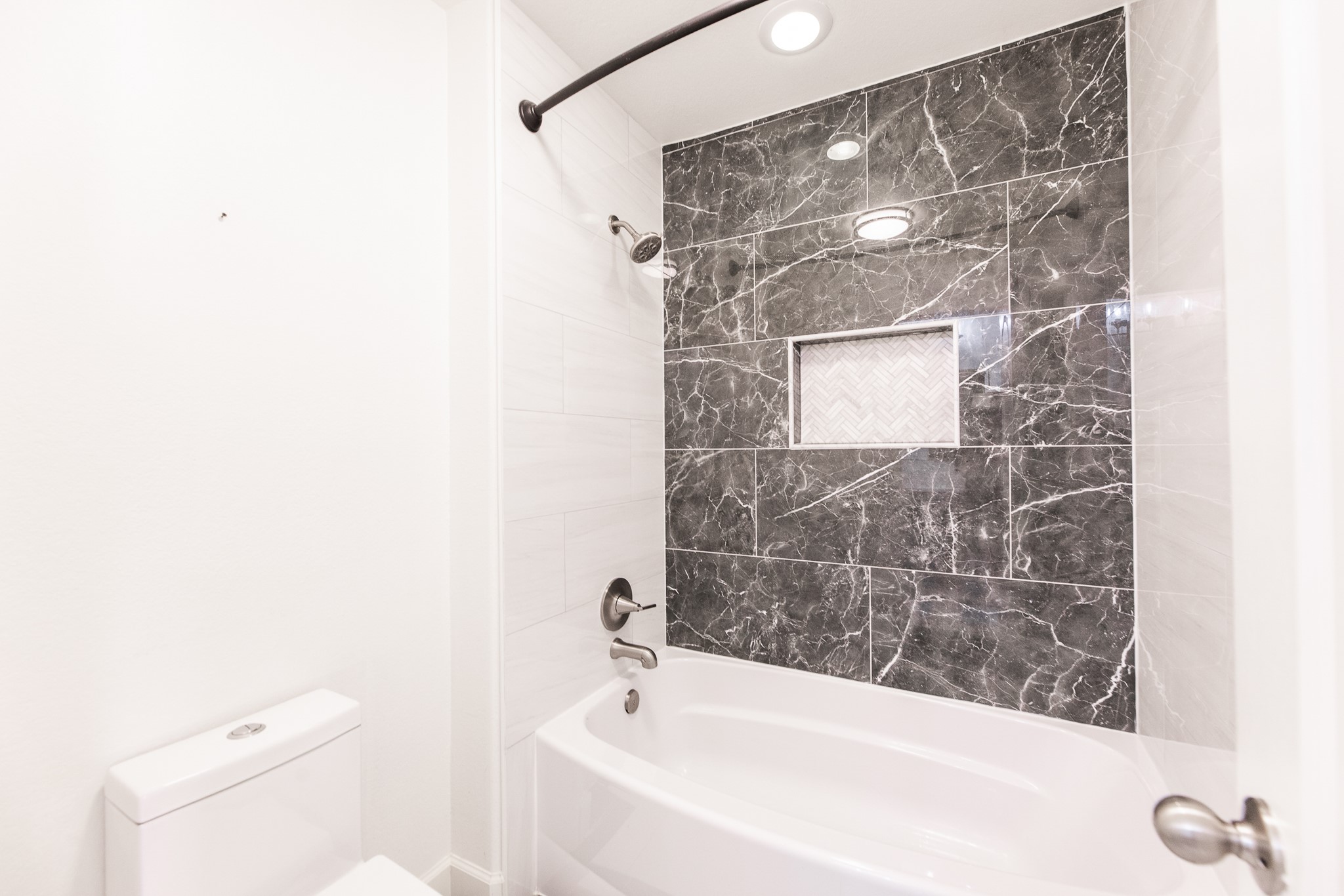 25951 Ravenside Drive Property Photo 36