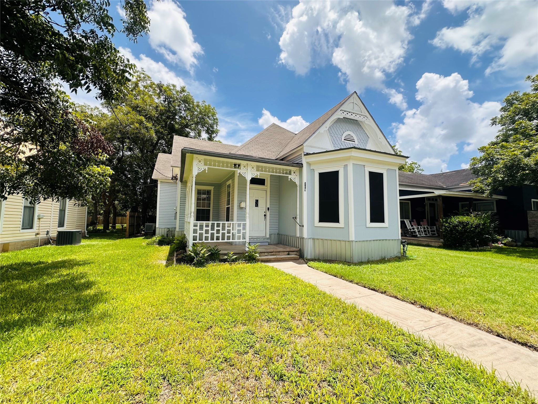 207 Schrimsher Street Property Photo 3