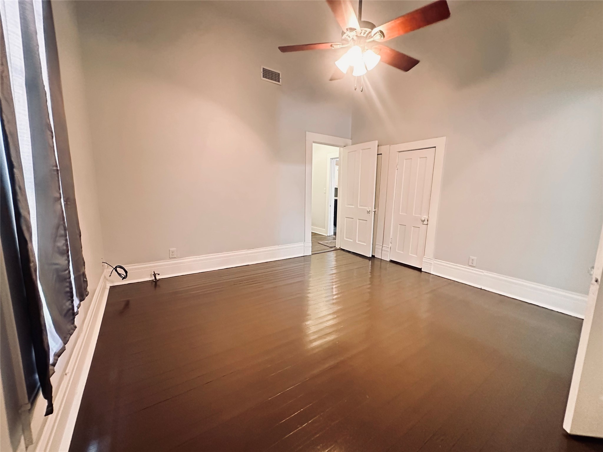 207 Schrimsher Street Property Photo 10