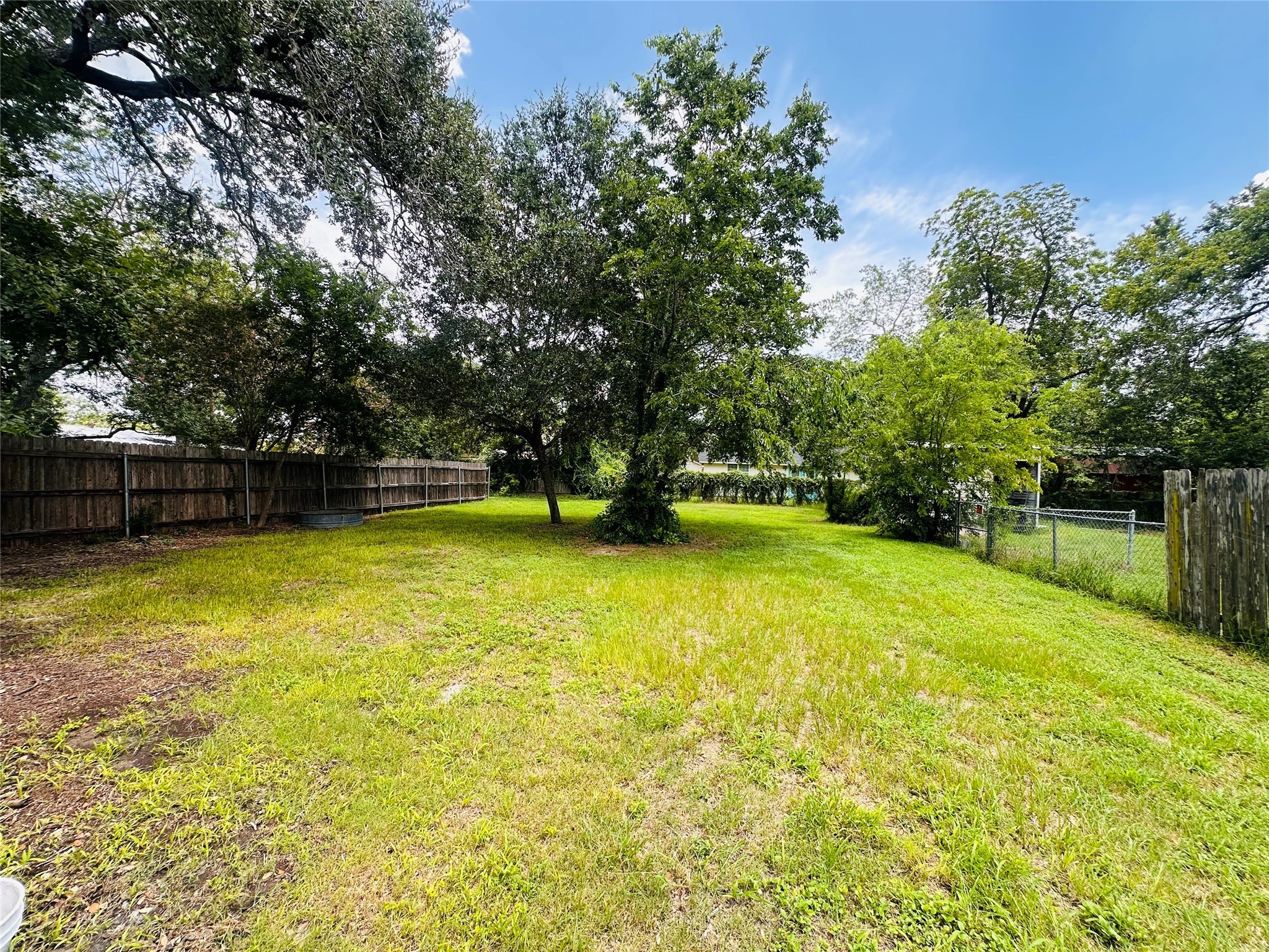 207 Schrimsher Street Property Photo 32
