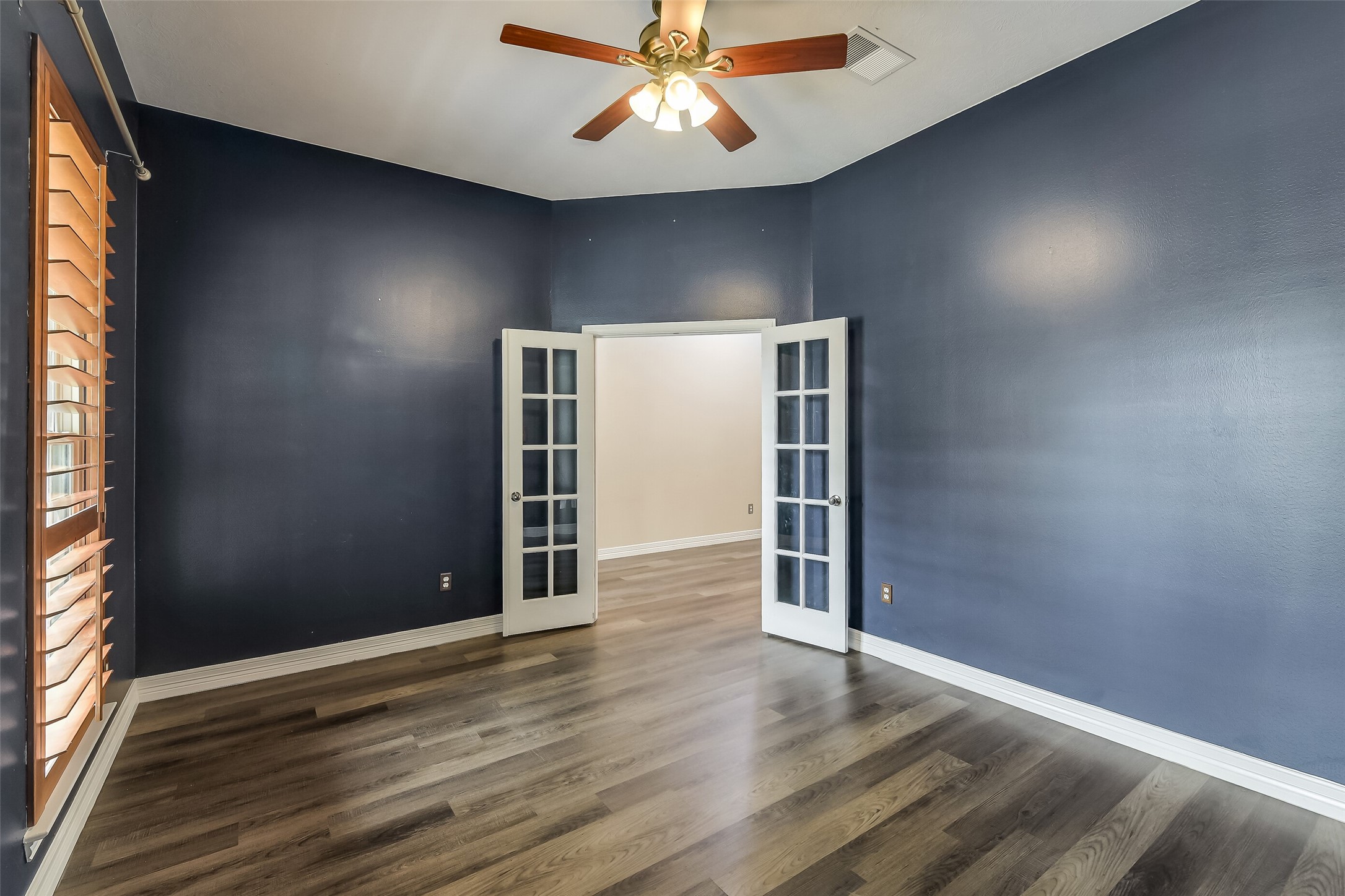 12906 Tall Spruce Drive Property Photo 10