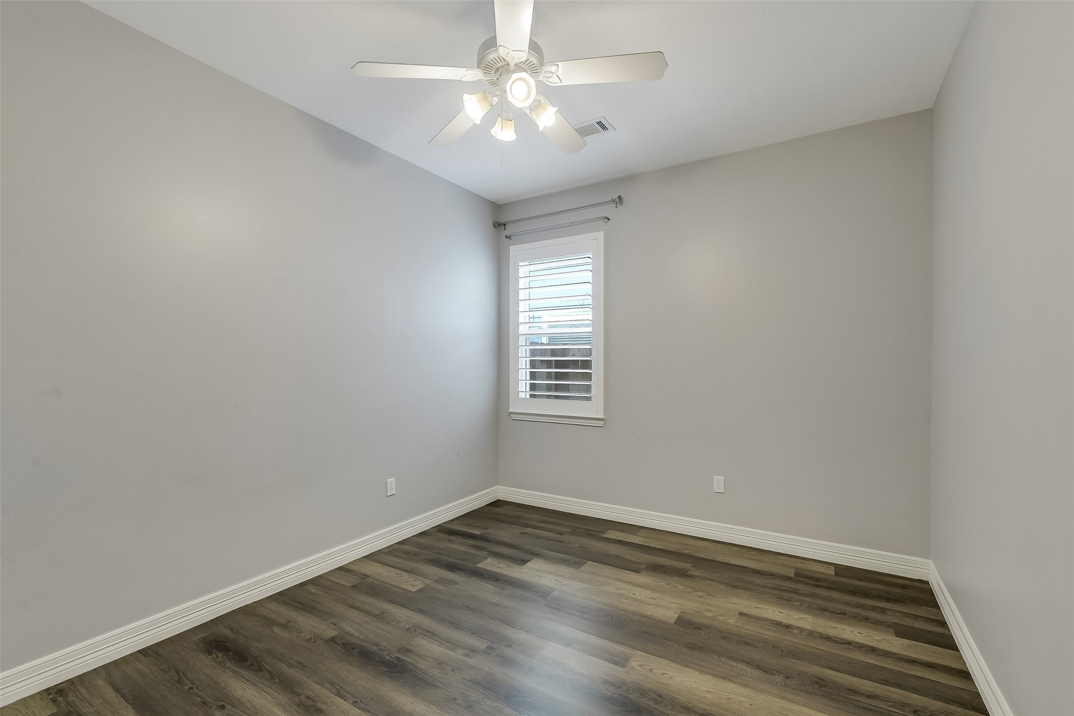 12906 Tall Spruce Drive Property Photo 22