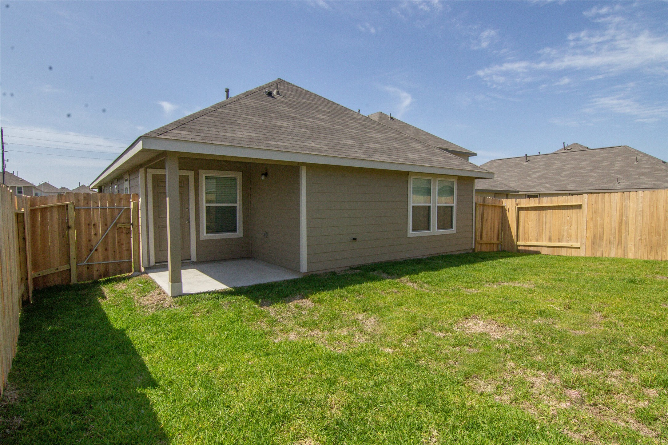 24414 Borelli Drive Property Photo 2