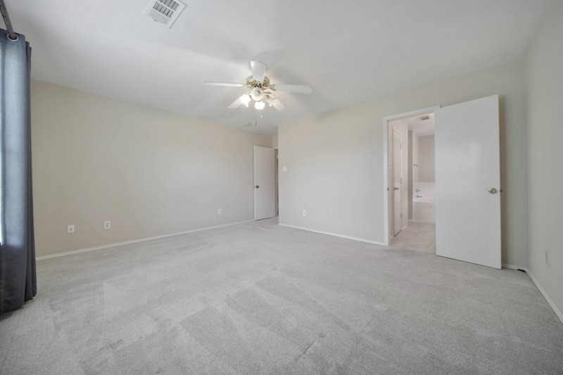 8016 Golf Green Circle Property Photo 13