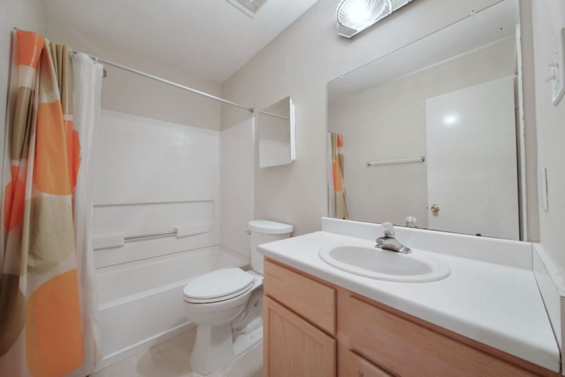 8016 Golf Green Circle Property Photo 16