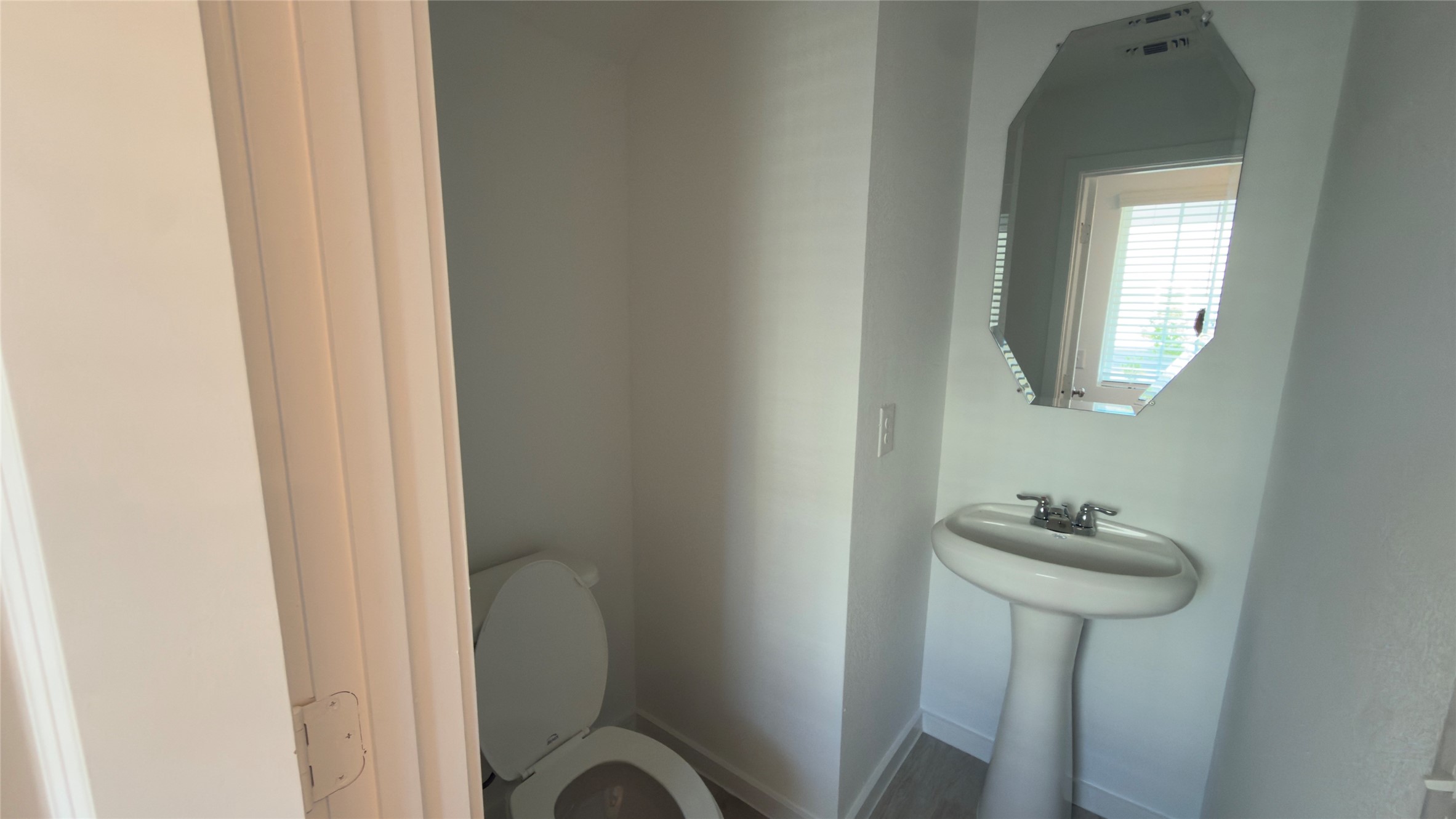 30523 Bladnoch Lane Property Photo 7