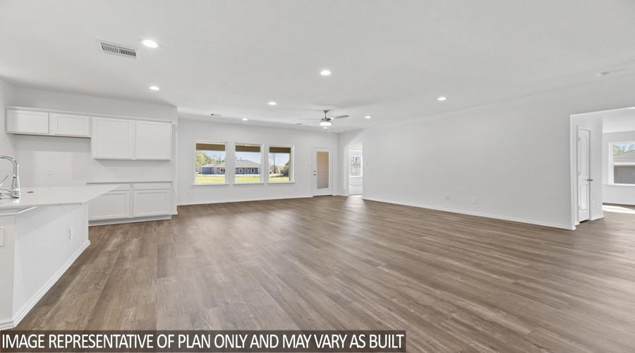 11446 Jon Ross Way Property Photo 5