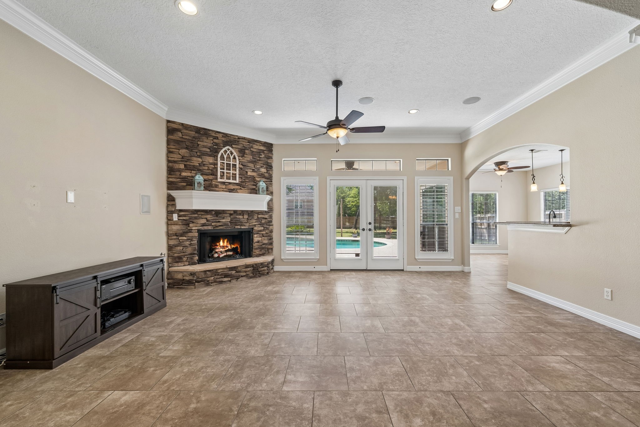 27112 Fairway Crossings Drive Property Photo 9