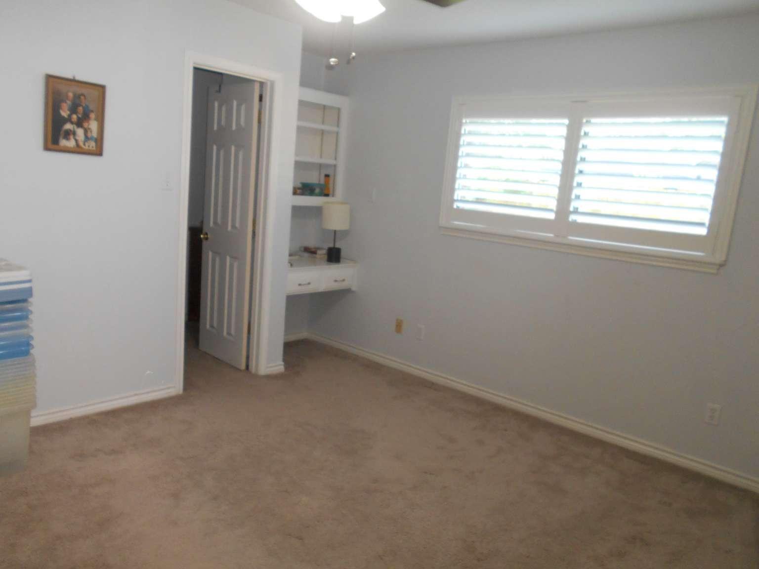 53 S Calla Lily Court, Lake Jackson Tx 77566 Property Photo 15