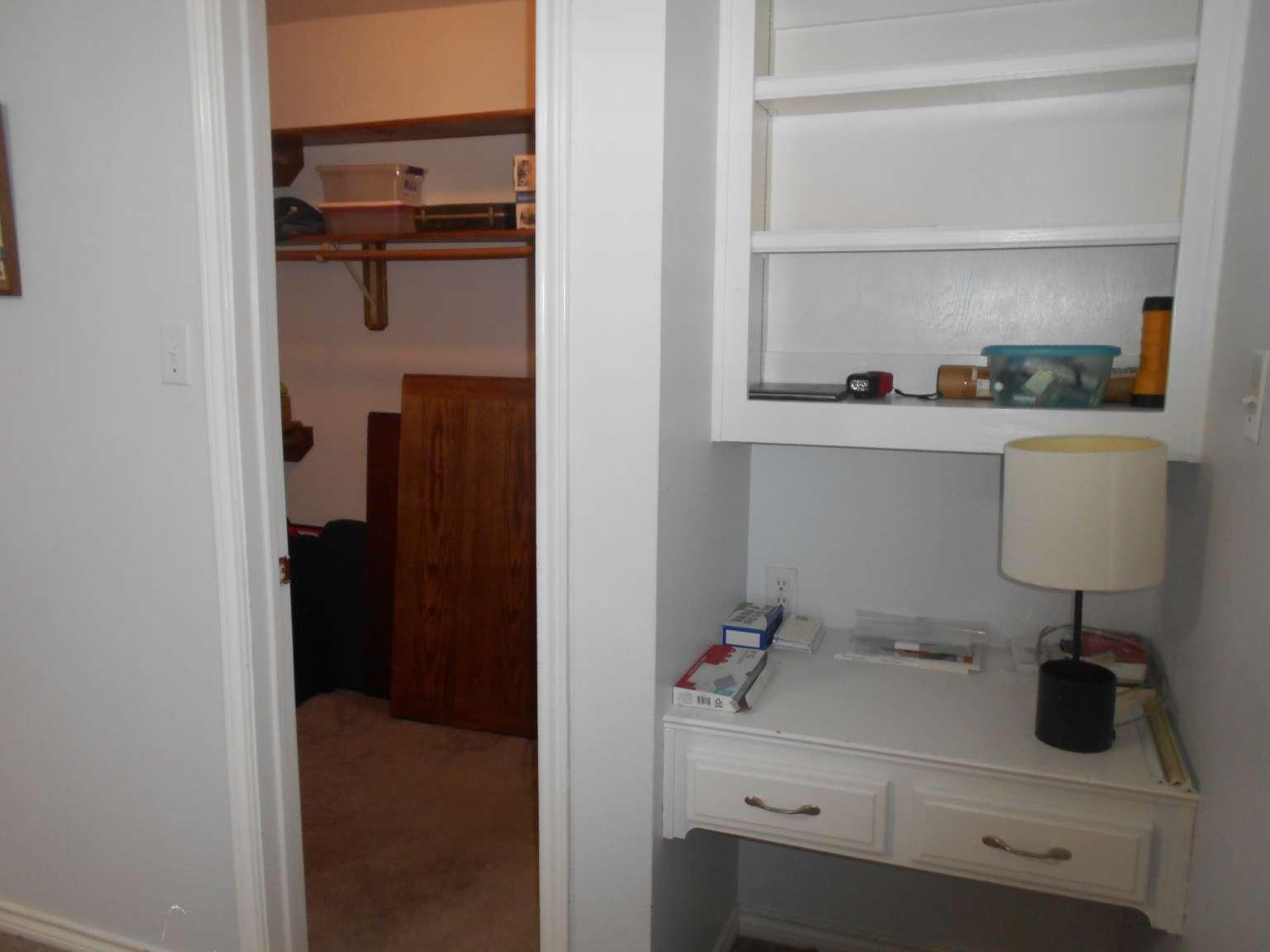 53 S Calla Lily Court, Lake Jackson Tx 77566 Property Photo 16