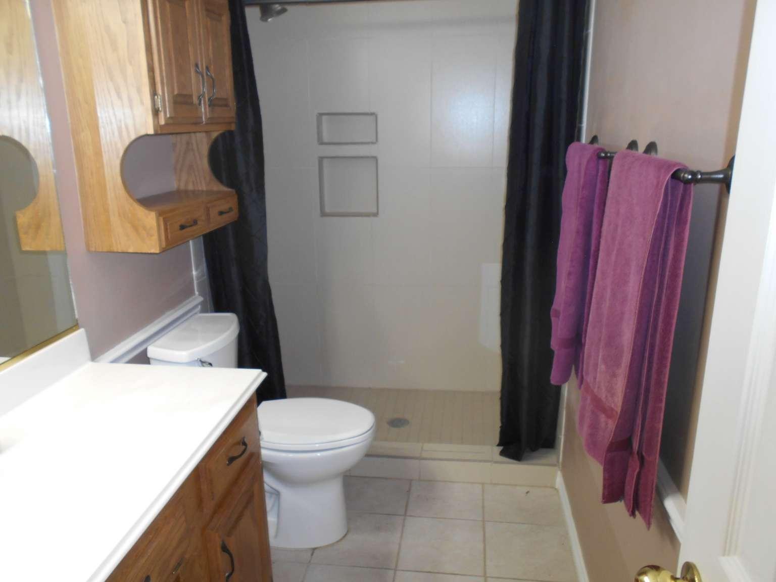 53 S Calla Lily Court, Lake Jackson Tx 77566 Property Photo 17