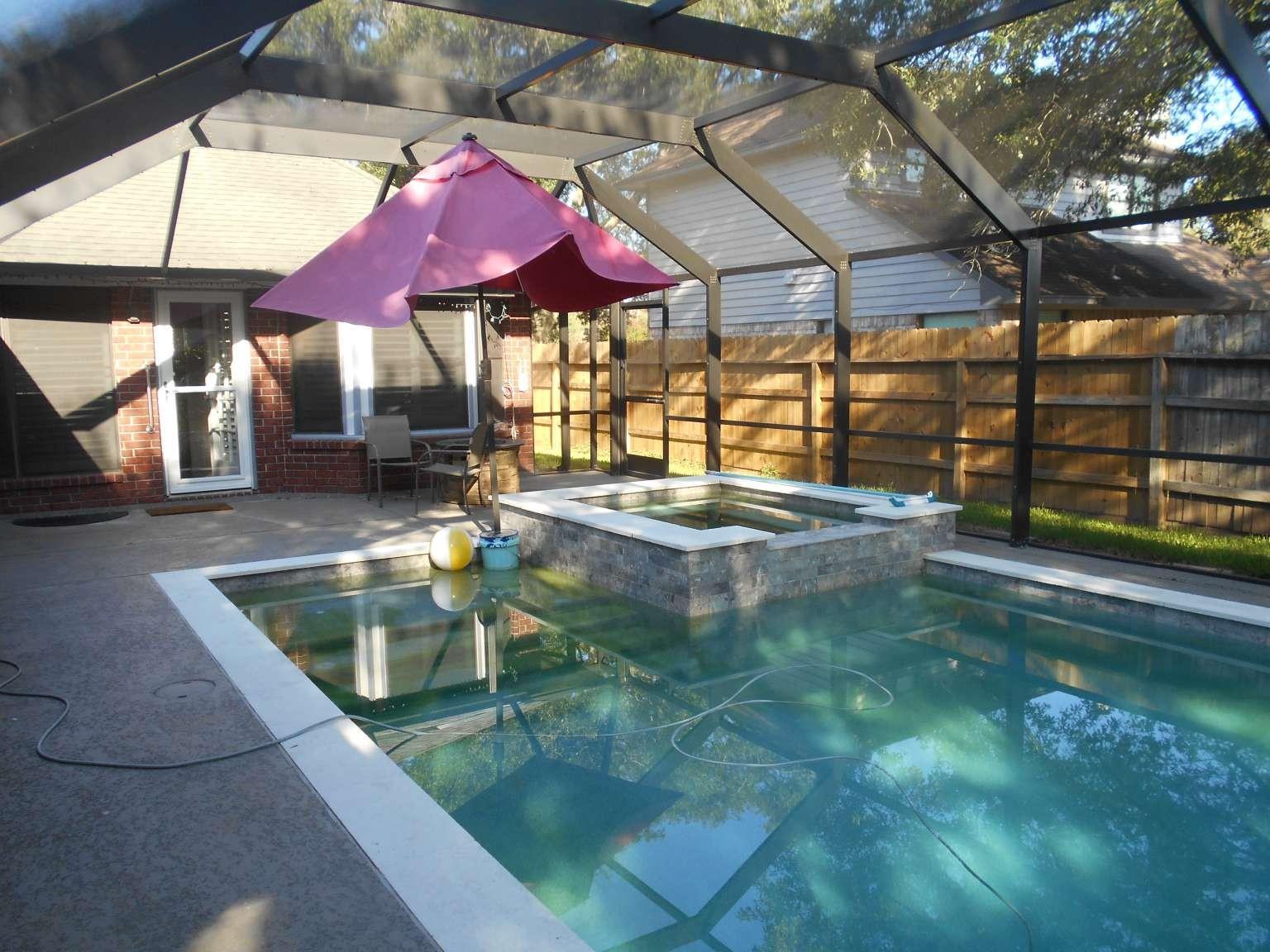 53 S Calla Lily Court, Lake Jackson Tx 77566 Property Photo 28