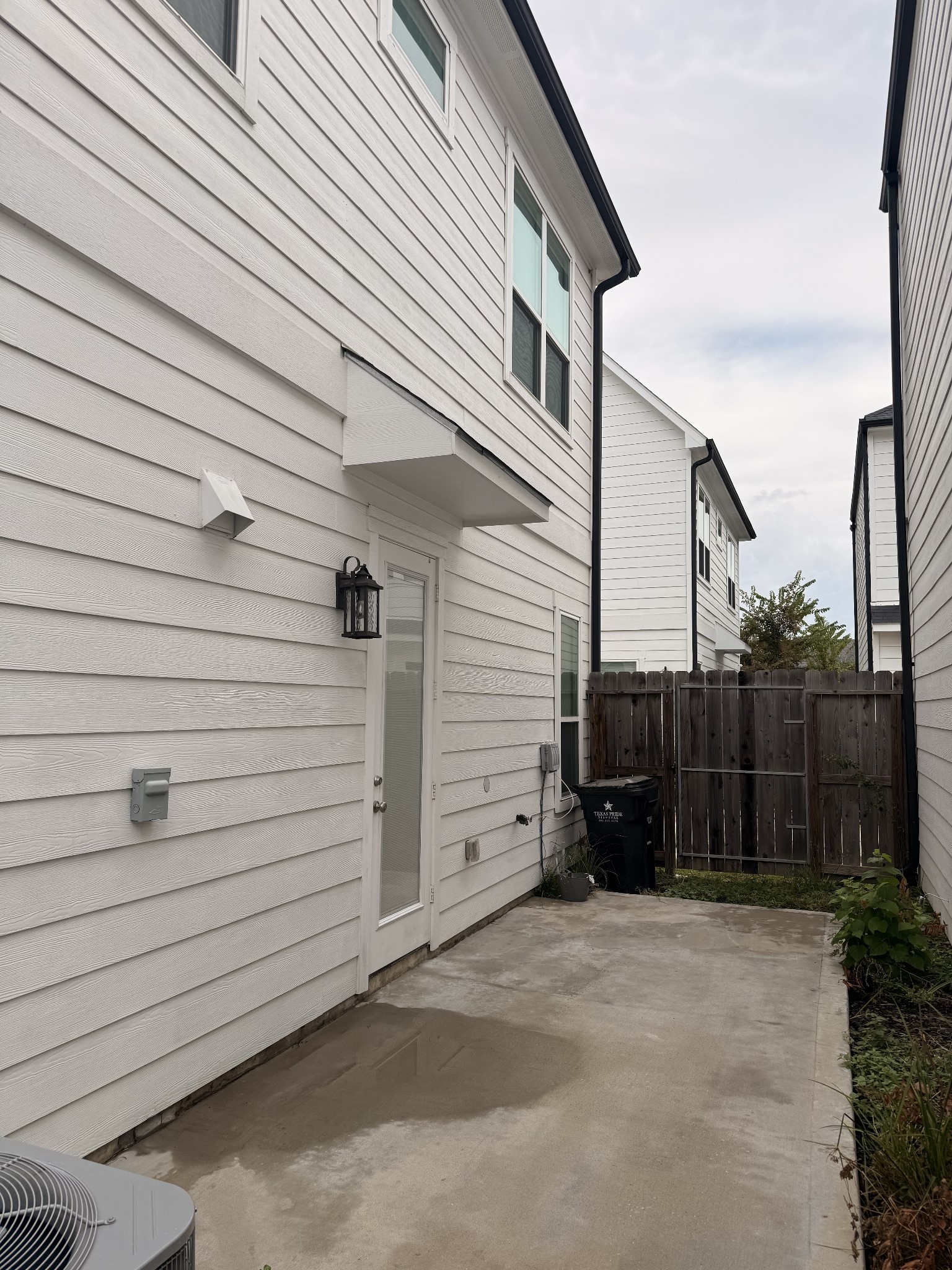 3123 Paul Quinn Street Property Photo 21
