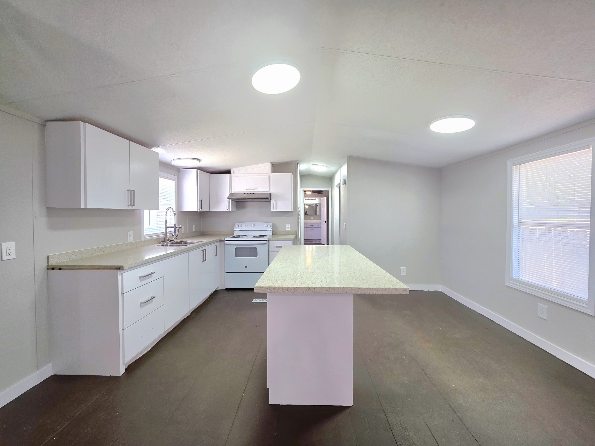 312 Paddock Road 1 Property Photo 6