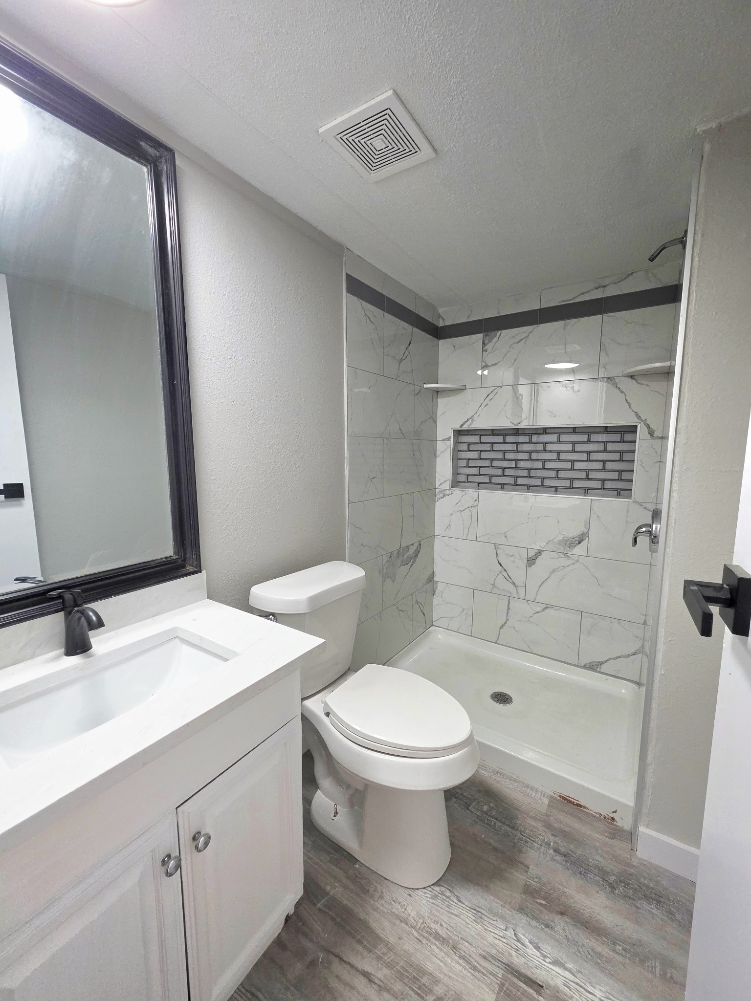 312 Paddock Road 1 Property Photo 14