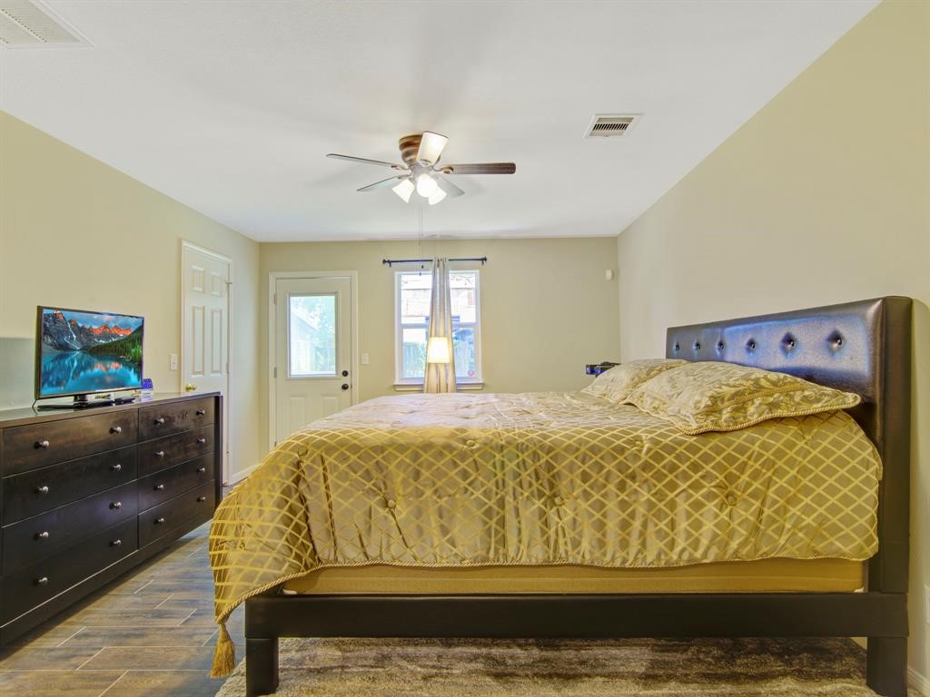 7207 Avenue K Property Photo 14
