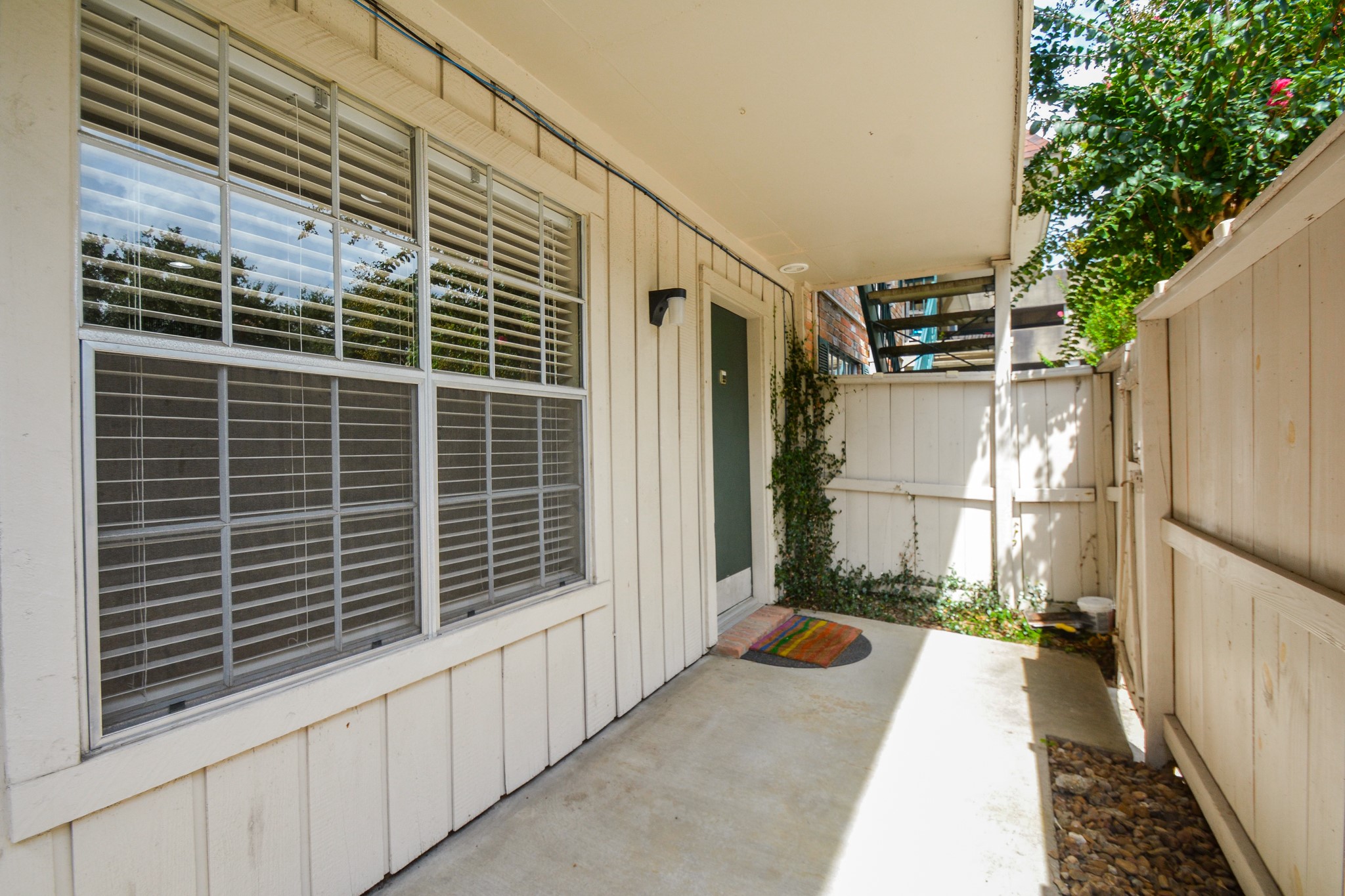 845 Augusta Drive 67 Property Photo 5