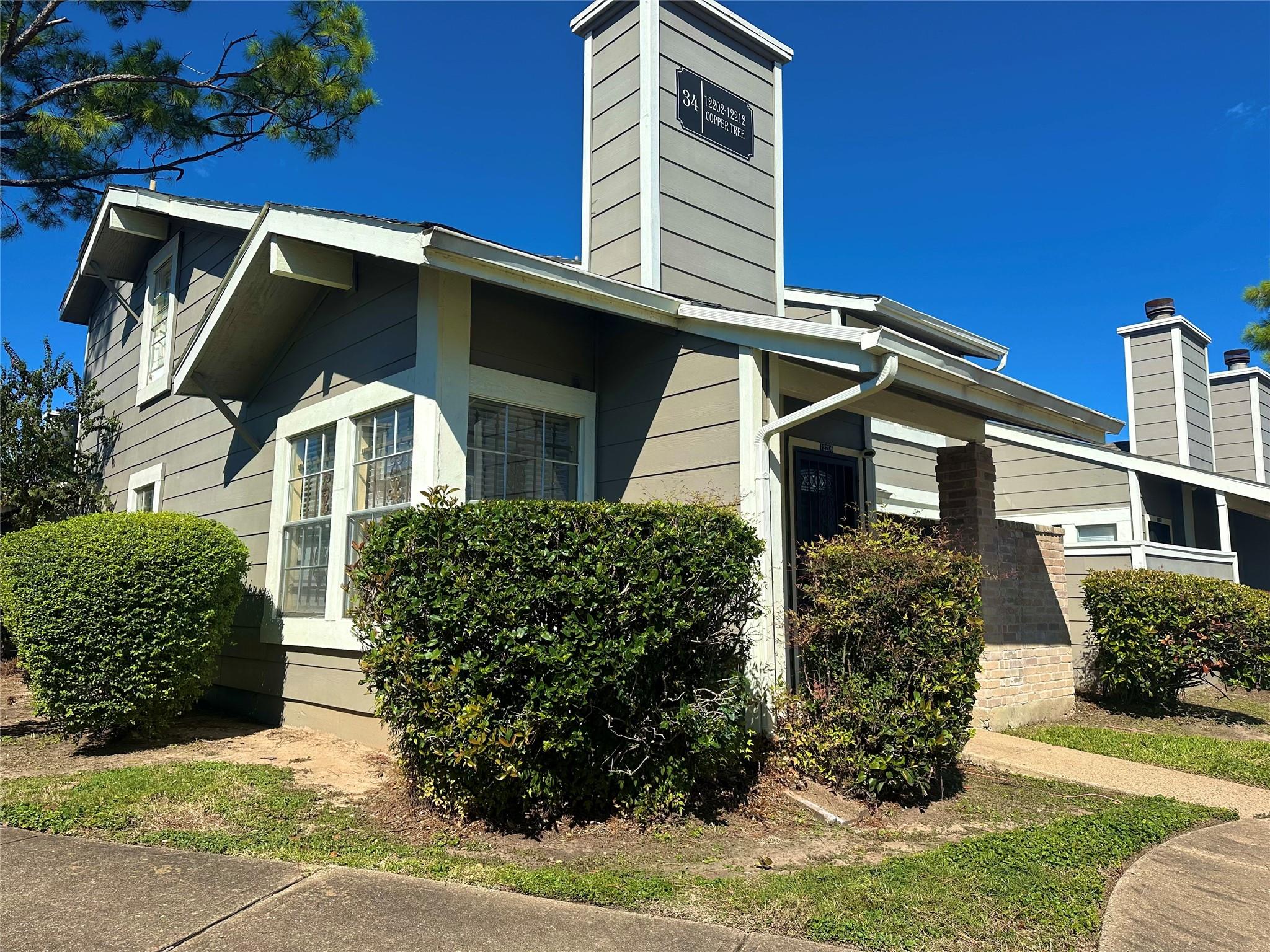 12204 Coppertree Lane, Houston Tx 77035 Property Photo 10
