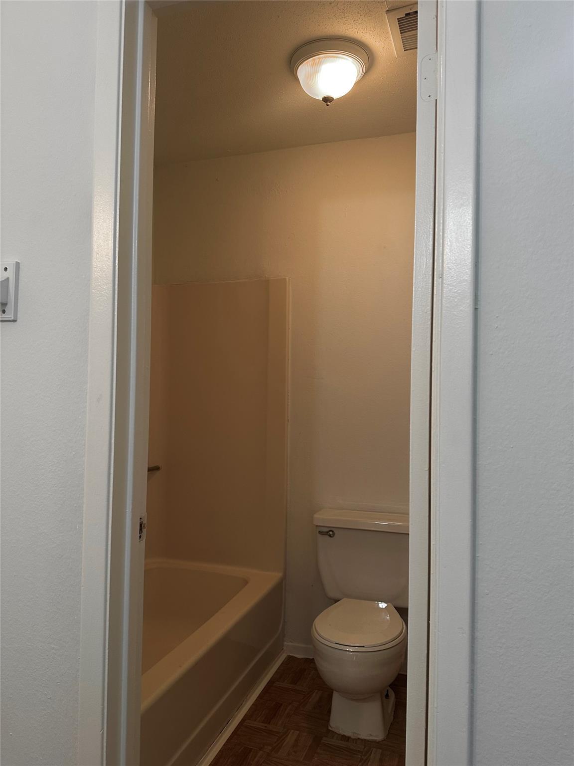 12204 Coppertree Lane, Houston Tx 77035 Property Photo 40