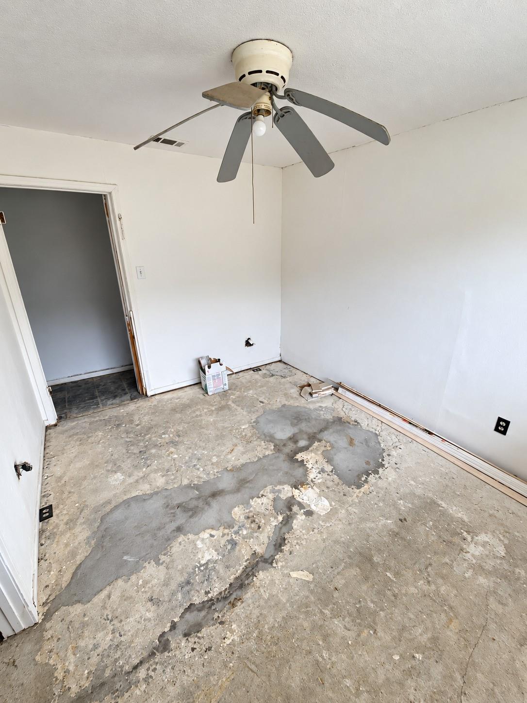 5400 Hemlock Drive, Baytown Tx 77521 Property Photo 12