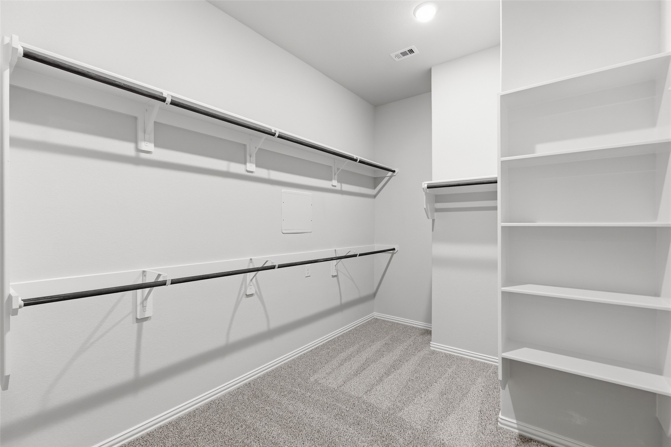 523 Selaura Street Property Photo 25