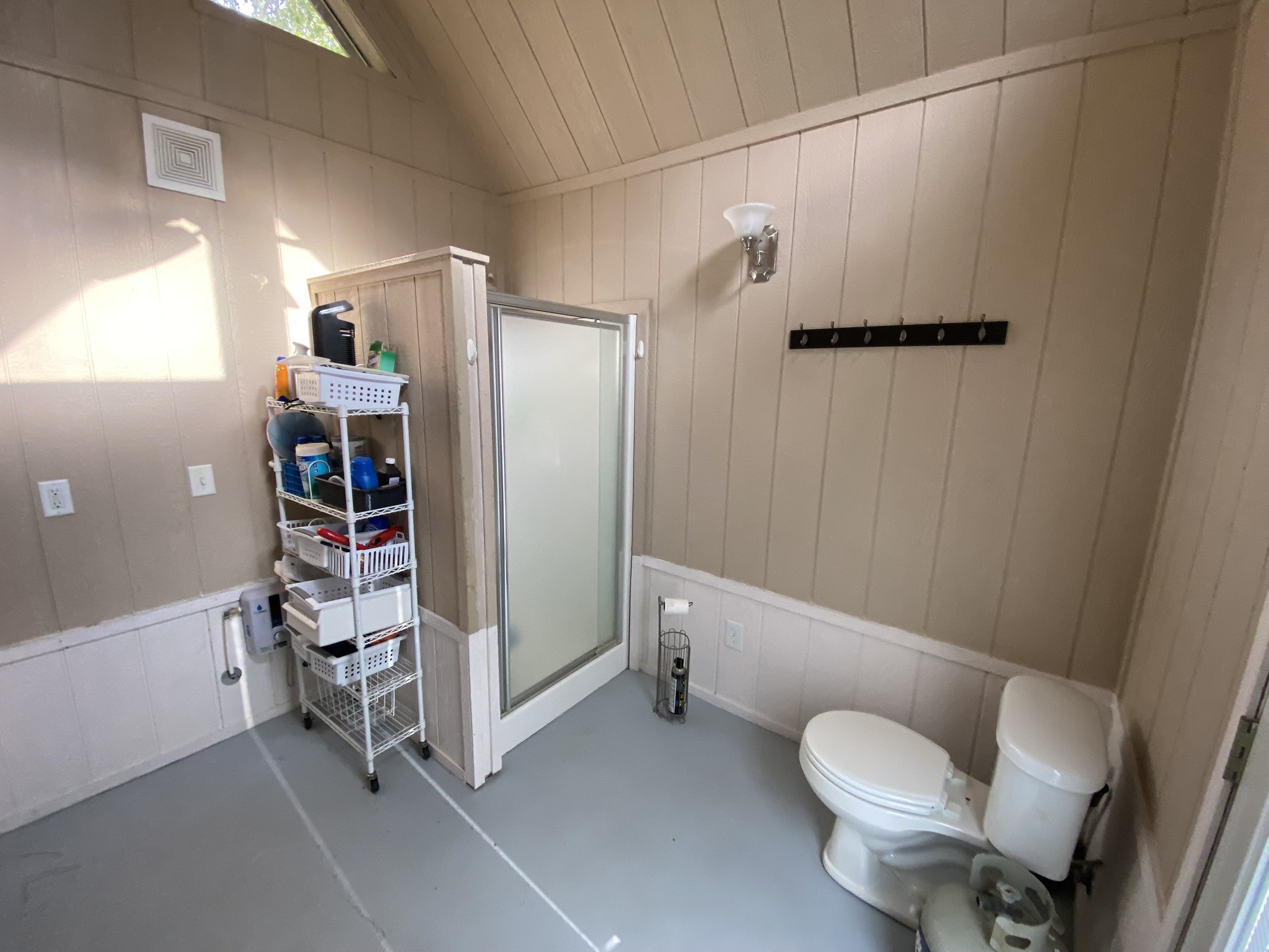 431 Ferguson Drive Property Photo 6