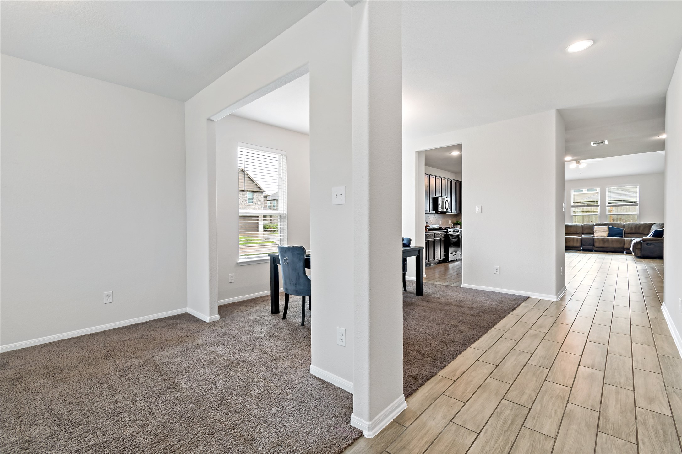 118 Hillside Grove Lane Property Photo 3