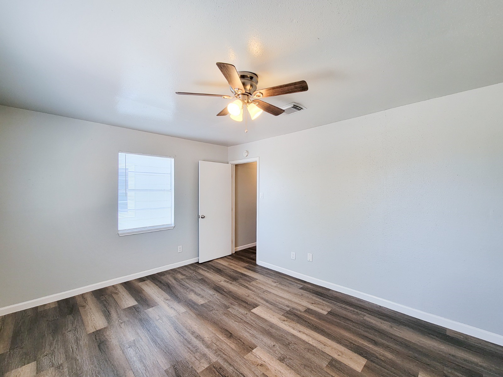 12332 Ormandy Street Property Photo 8