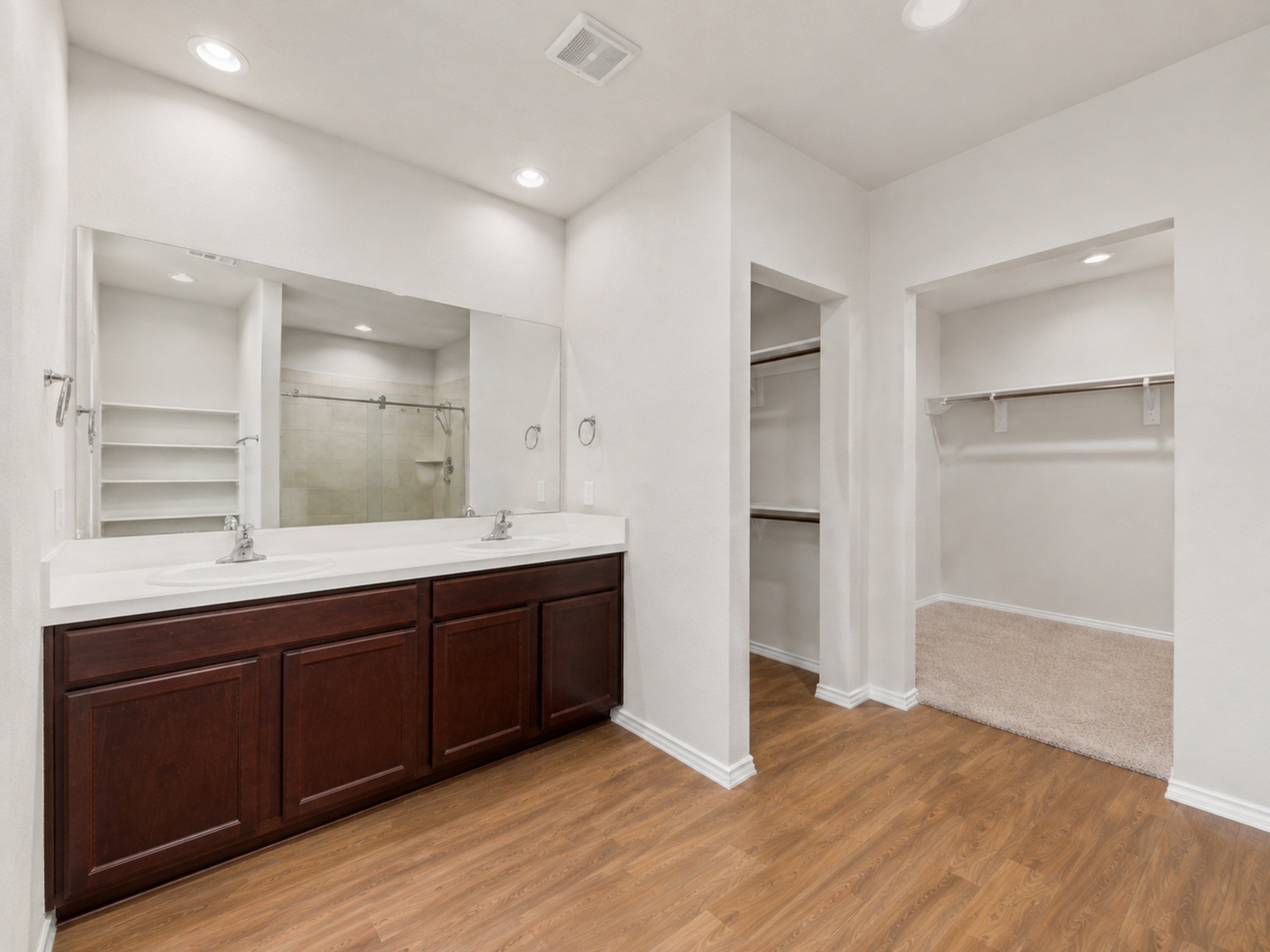 21143 Waze Lewis Drive Property Photo 13