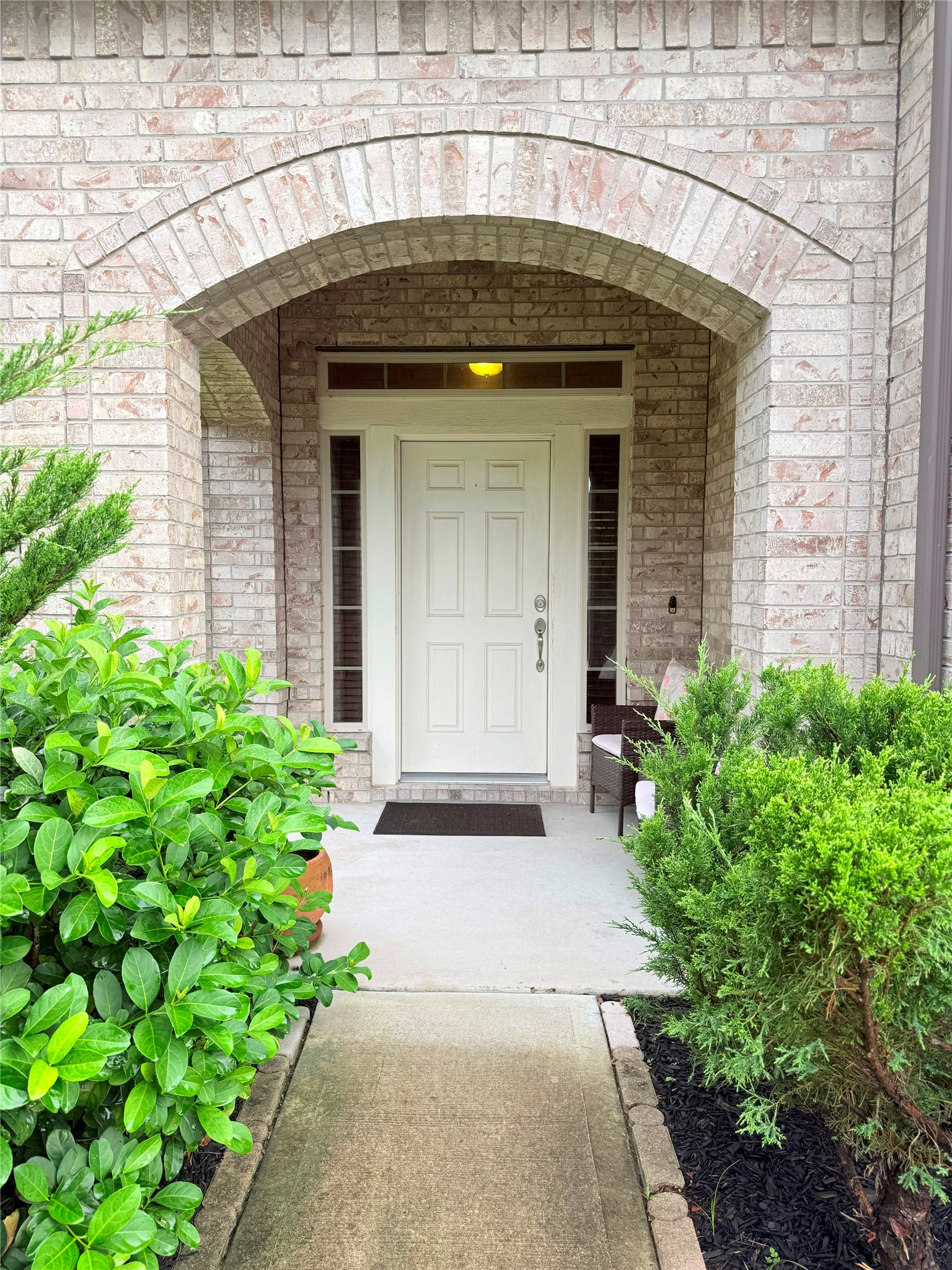 20703 Winghaven Drive Property Photo 5