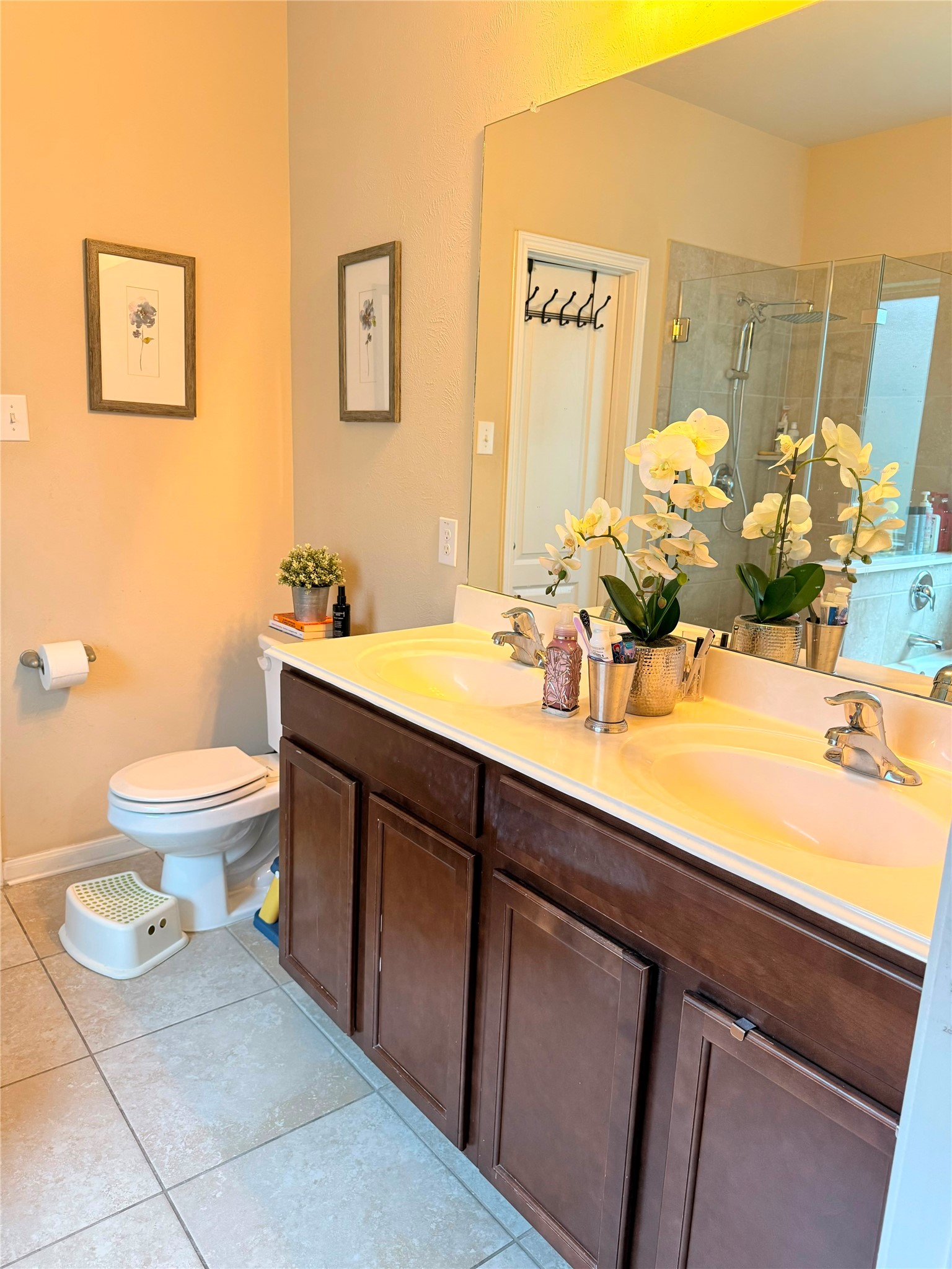 20703 Winghaven Drive Property Photo 16