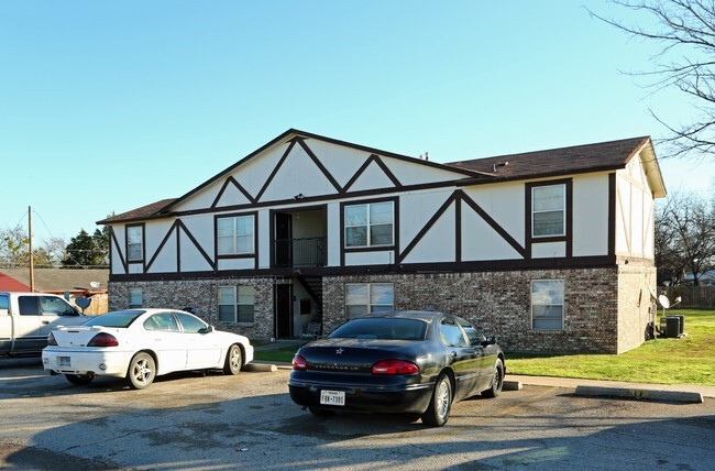 101 Pecan Street Property Photo 2