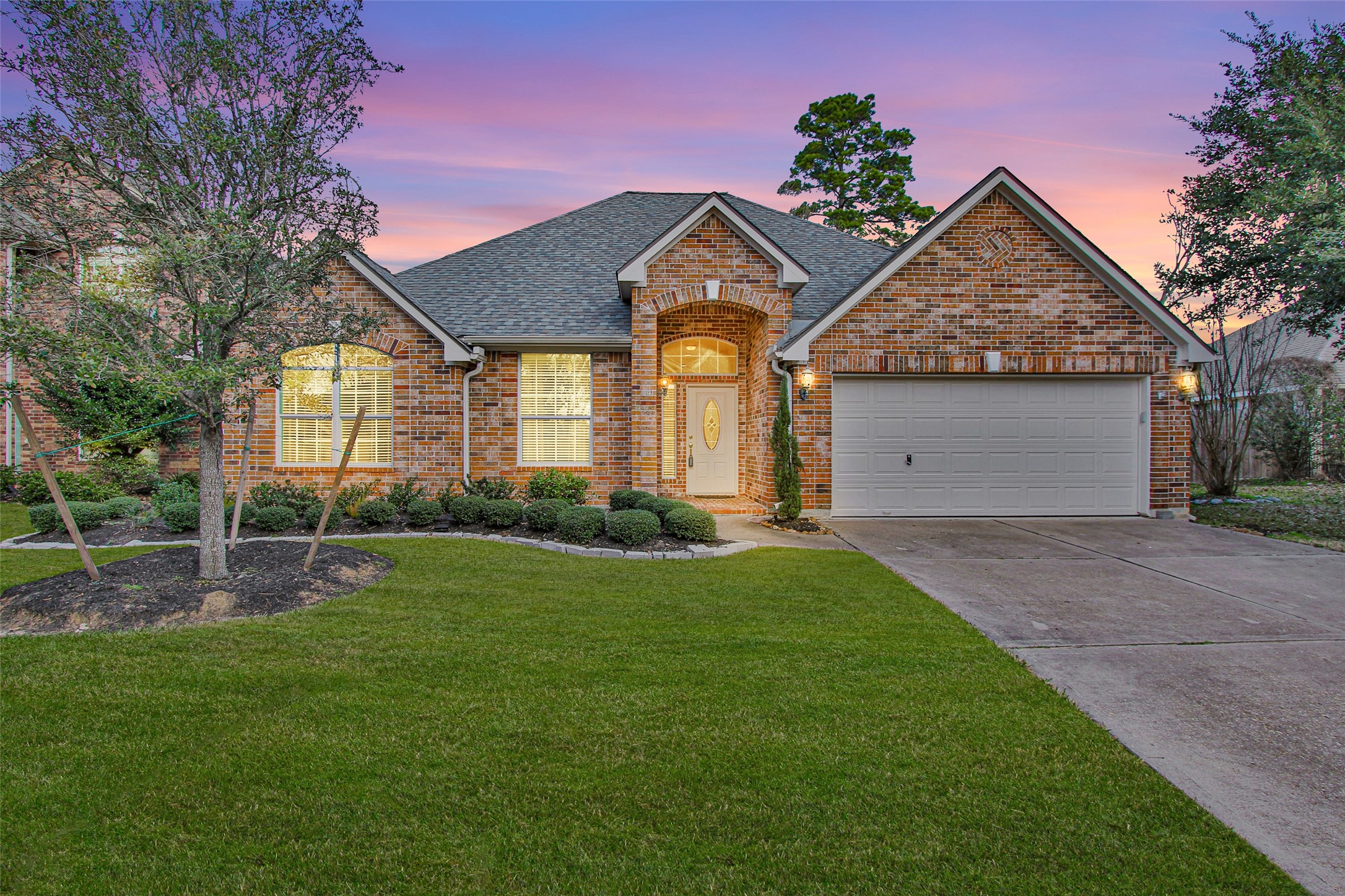 13610 Summer Hill Drive Property Photo 1