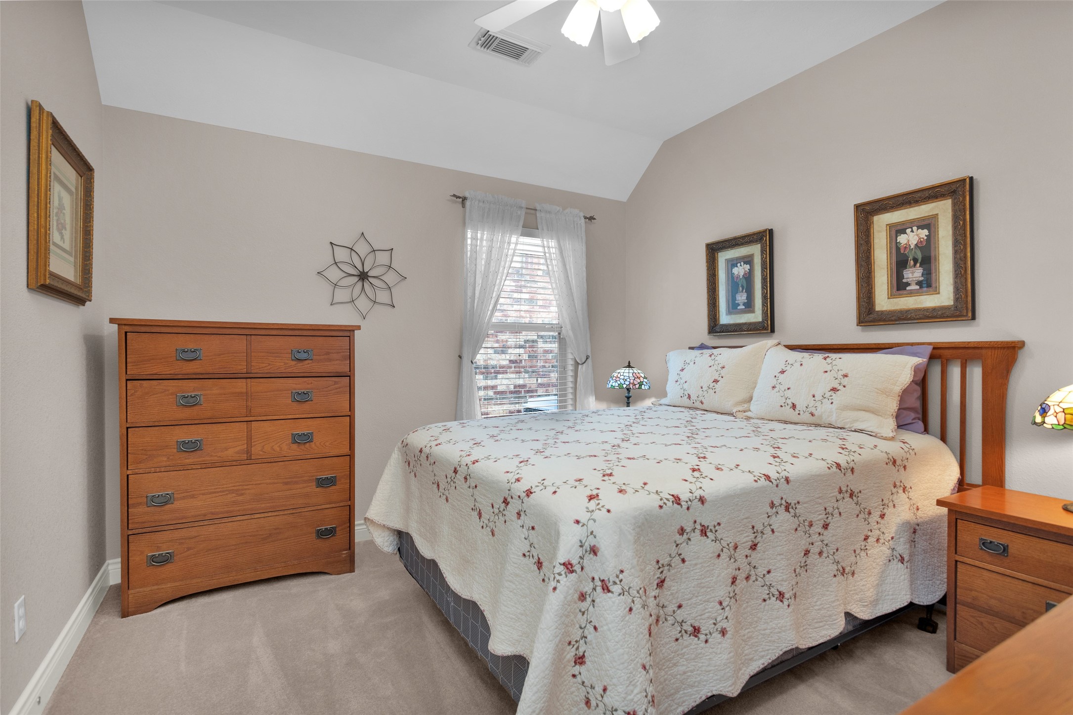 13610 Summer Hill Drive Property Photo 12
