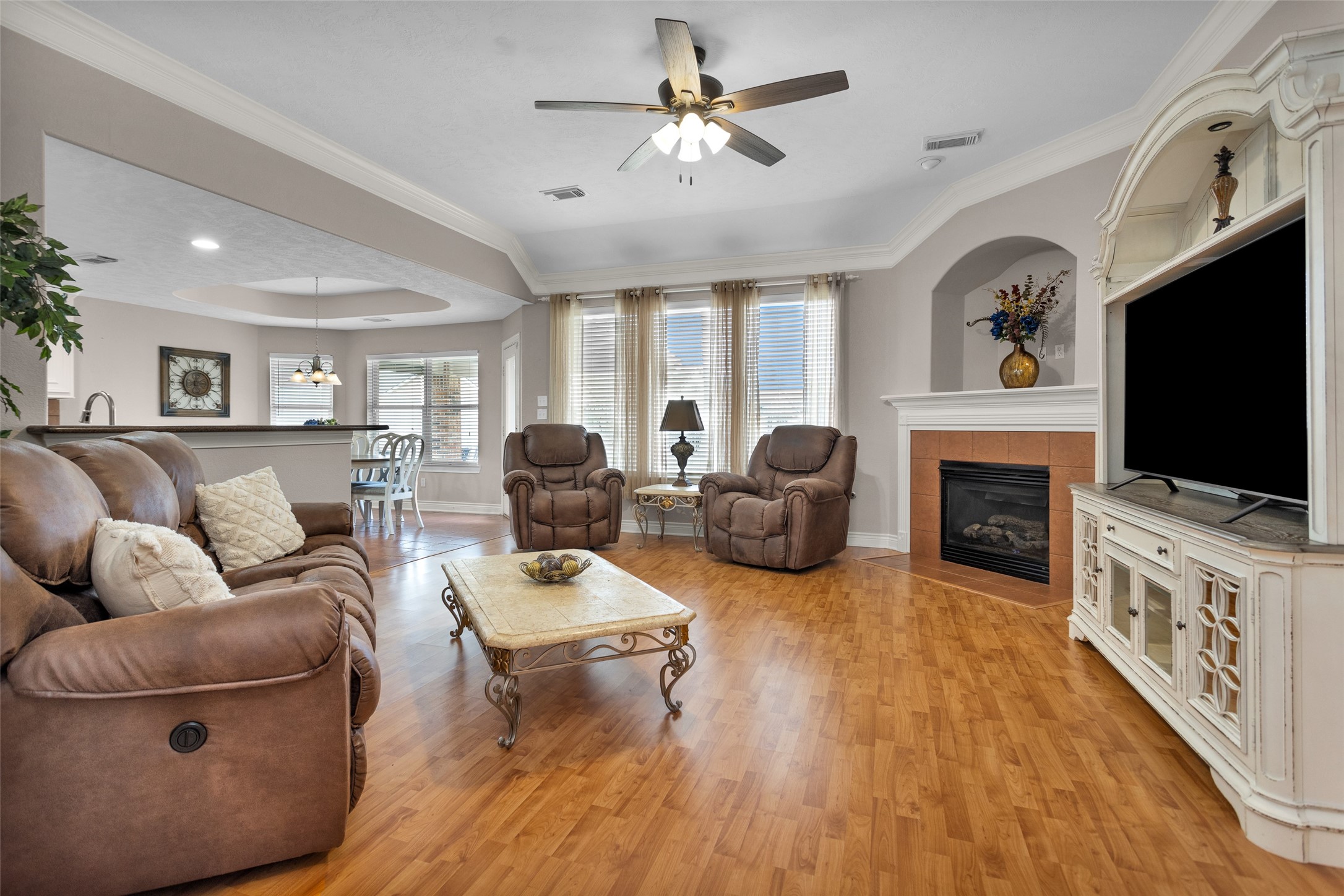 13610 Summer Hill Drive Property Photo 13