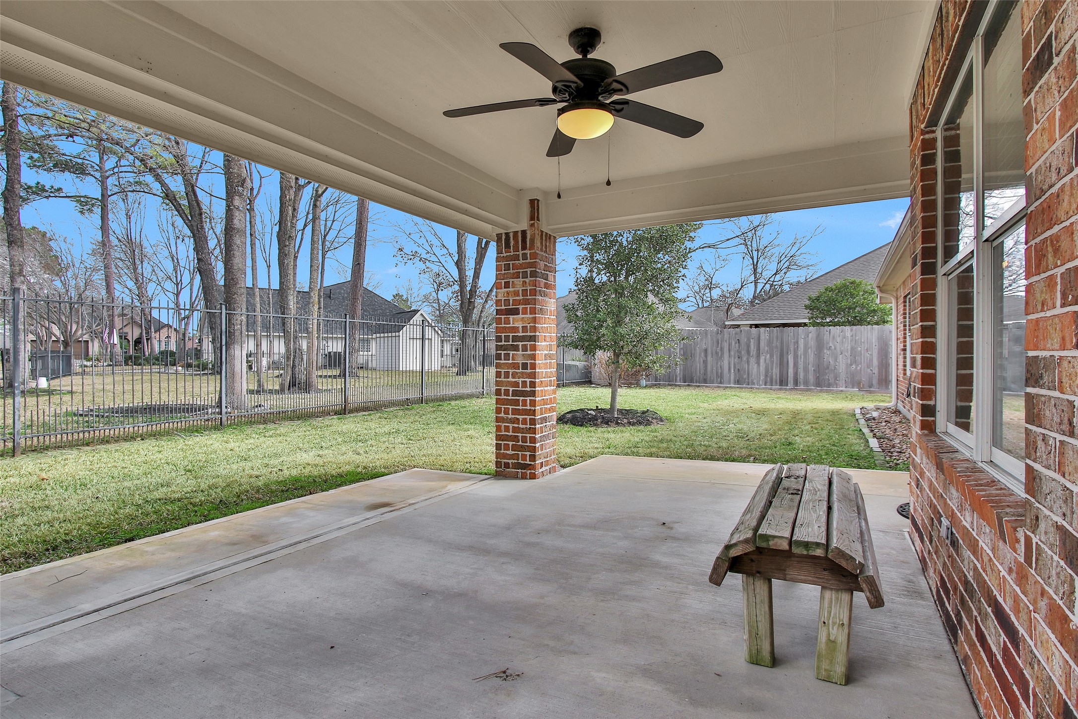 13610 Summer Hill Drive Property Photo 28